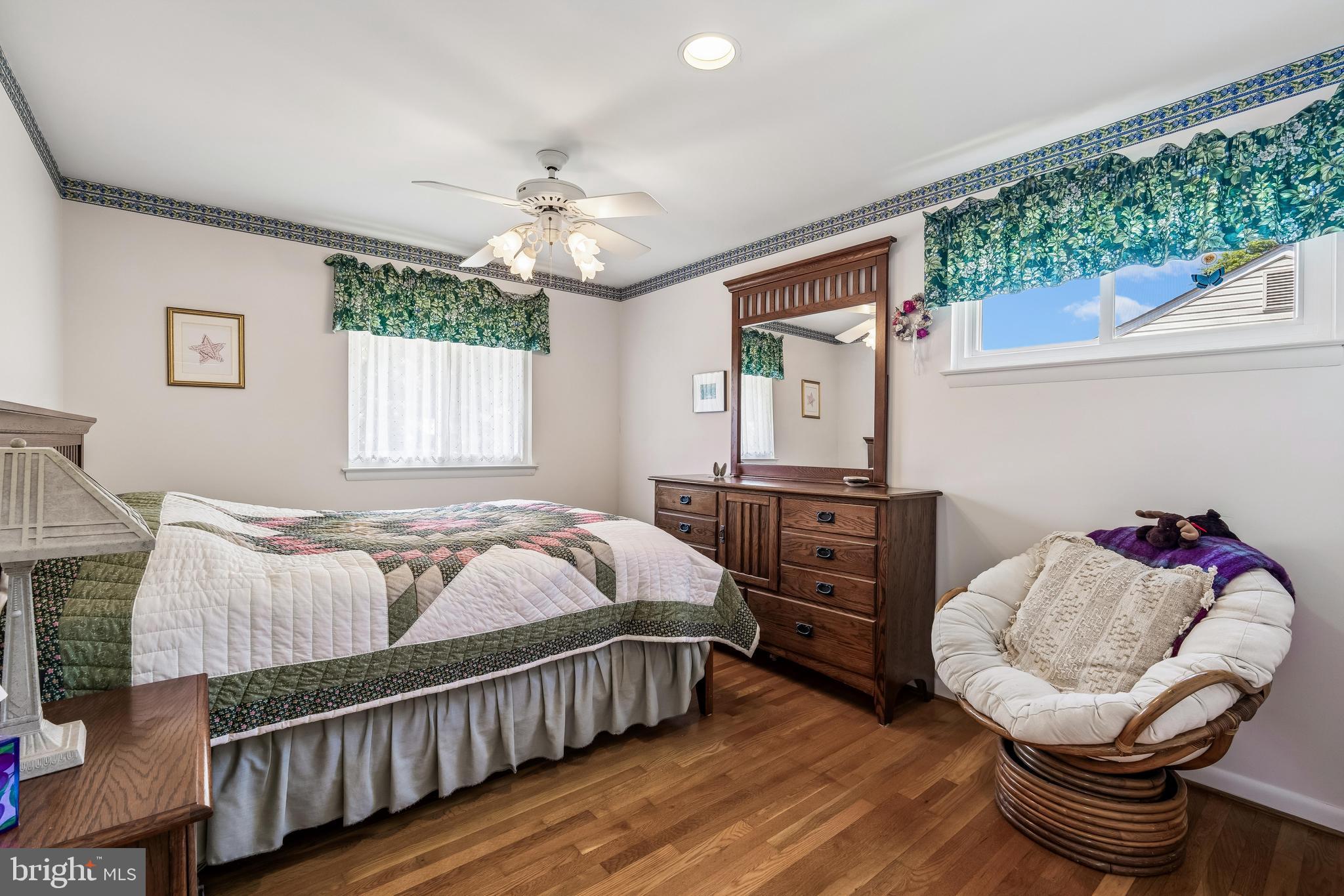 KEMP MILL ESTATES - Residential