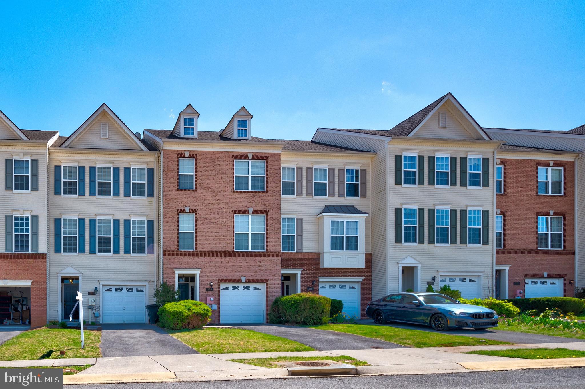 MARTINSBURG STATION - Residential