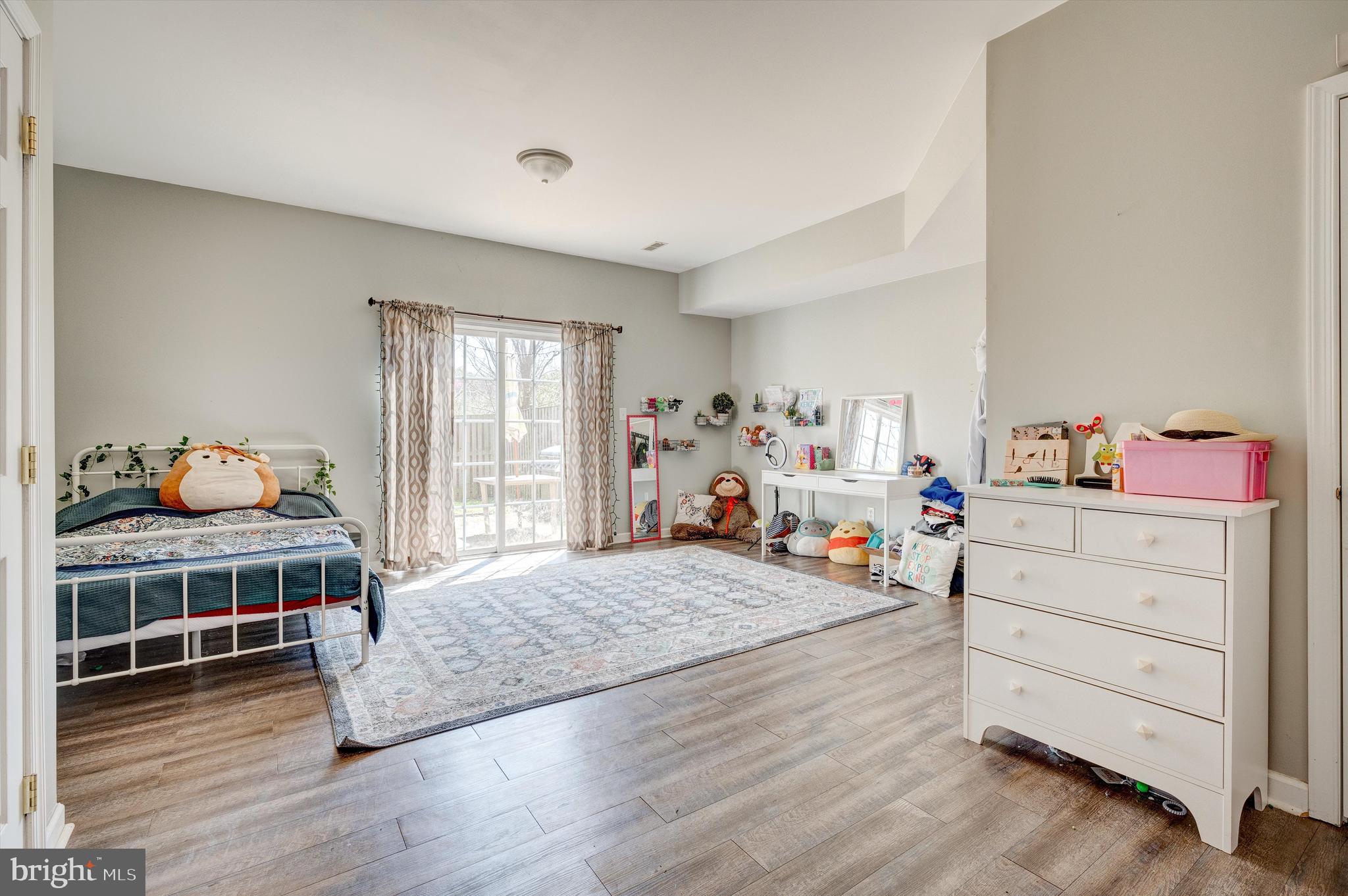 MARTINSBURG STATION - Residential