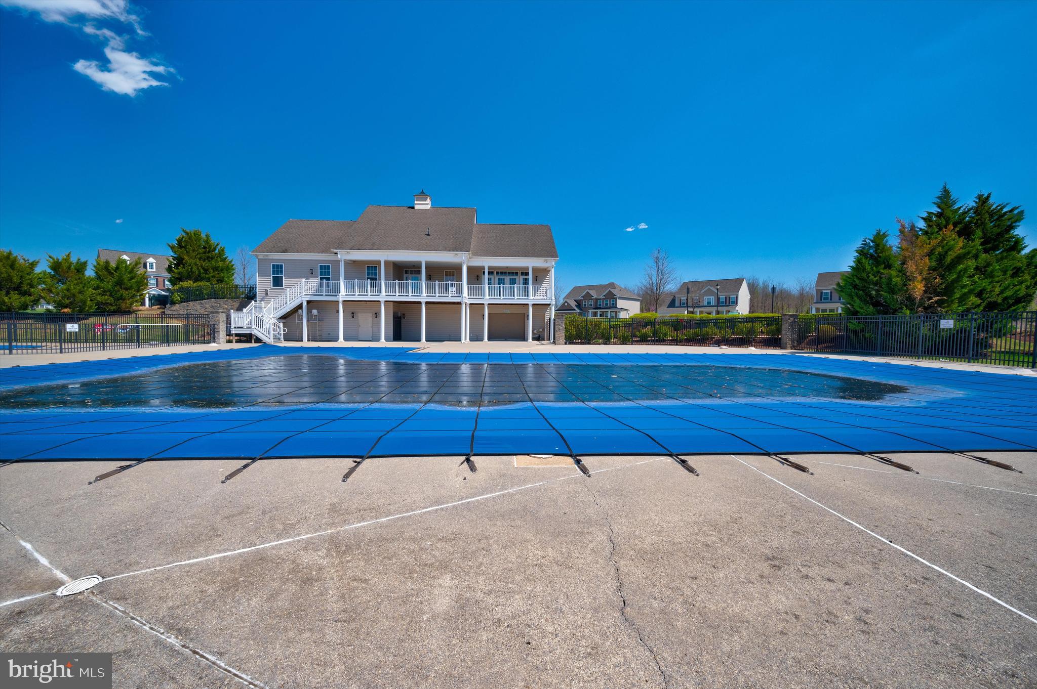 MARTINSBURG STATION - Residential