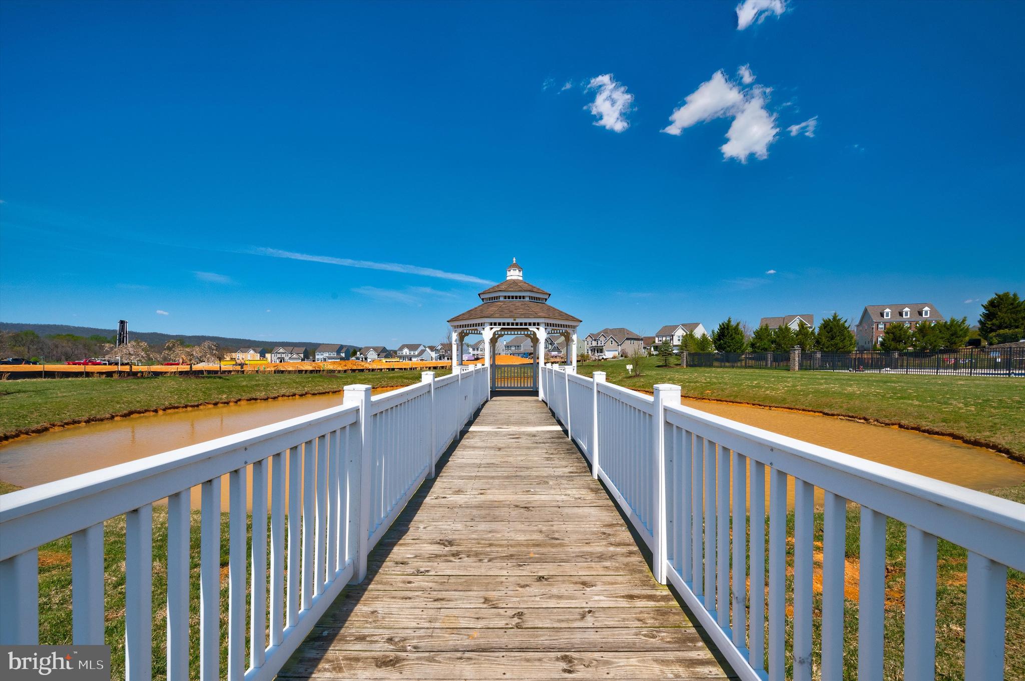 MARTINSBURG STATION - Residential