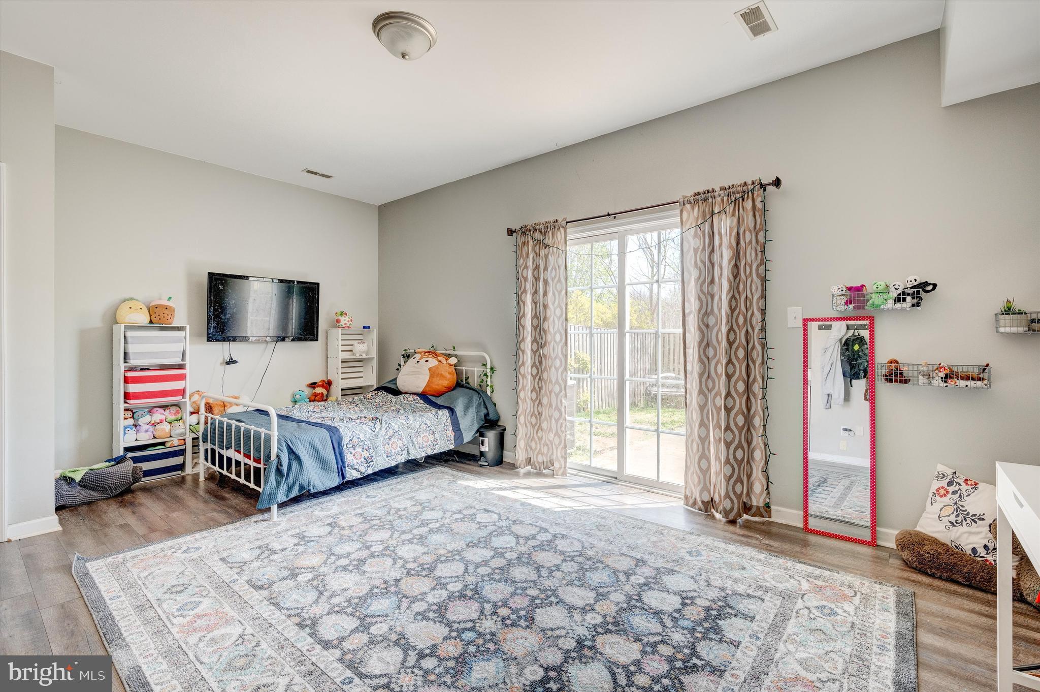 MARTINSBURG STATION - Residential