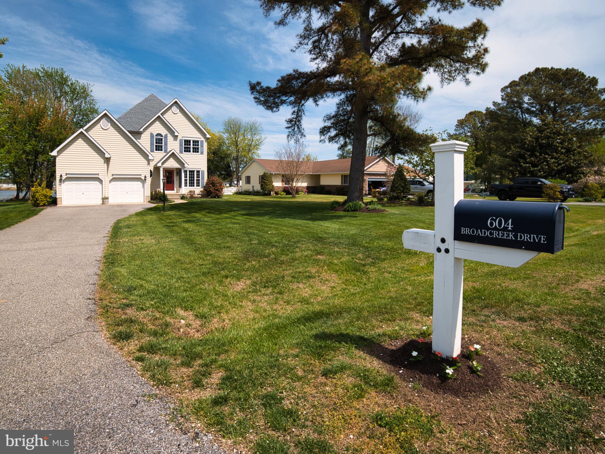 BAY CITY - Residential