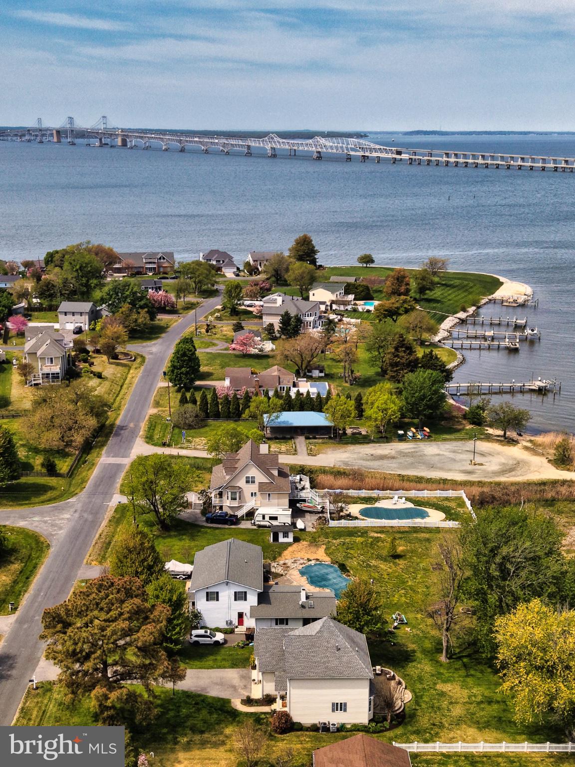 BAY CITY - Residential