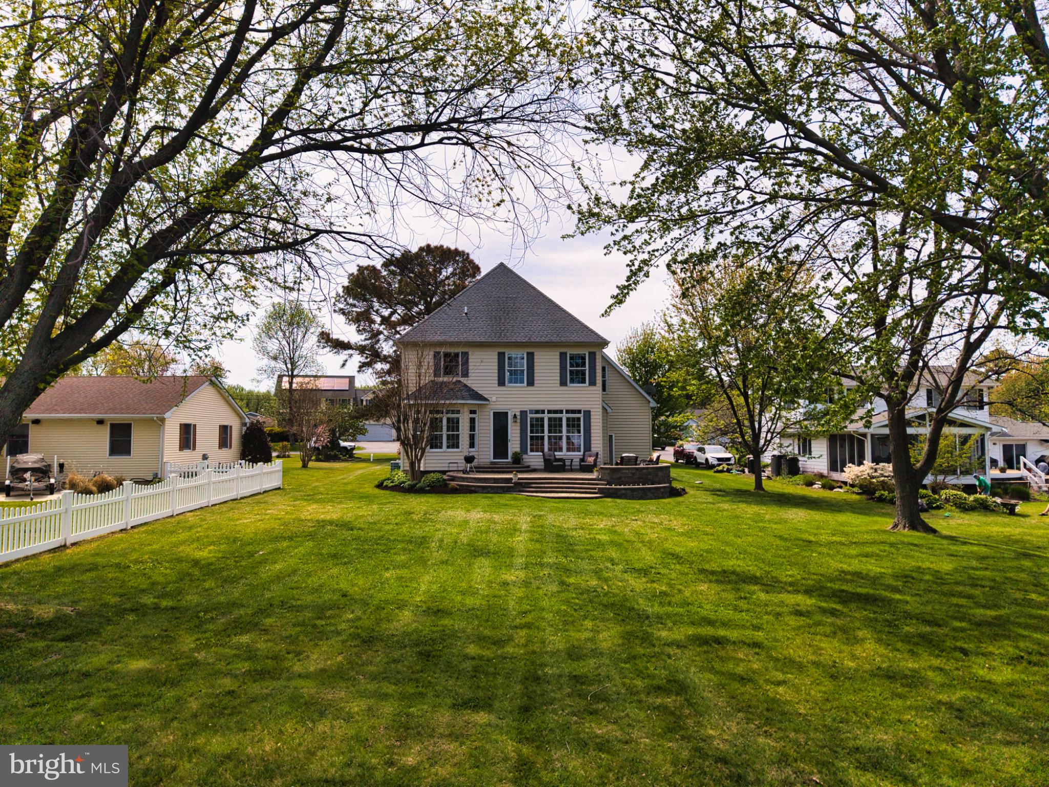 BAY CITY - Residential