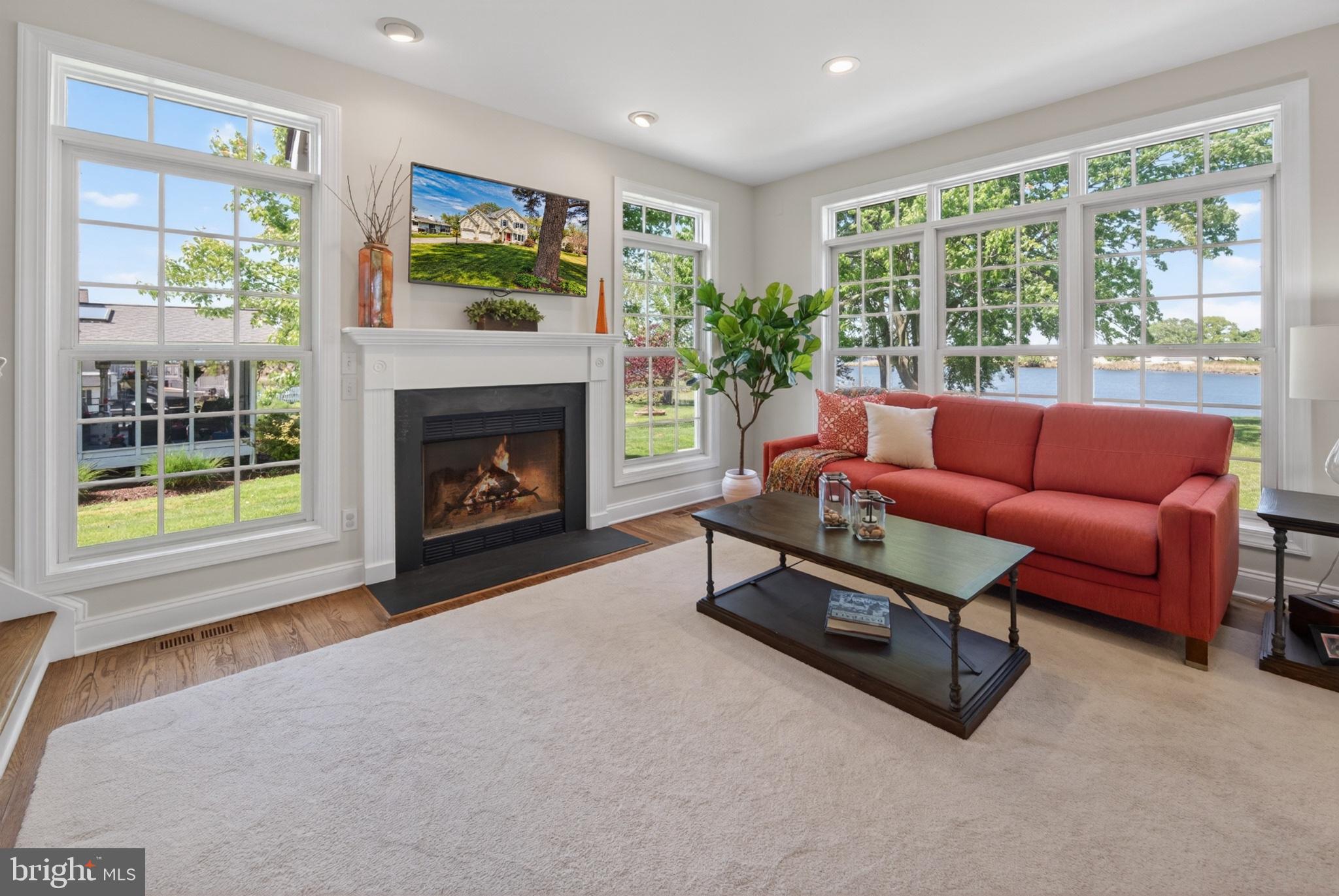 BAY CITY - Residential