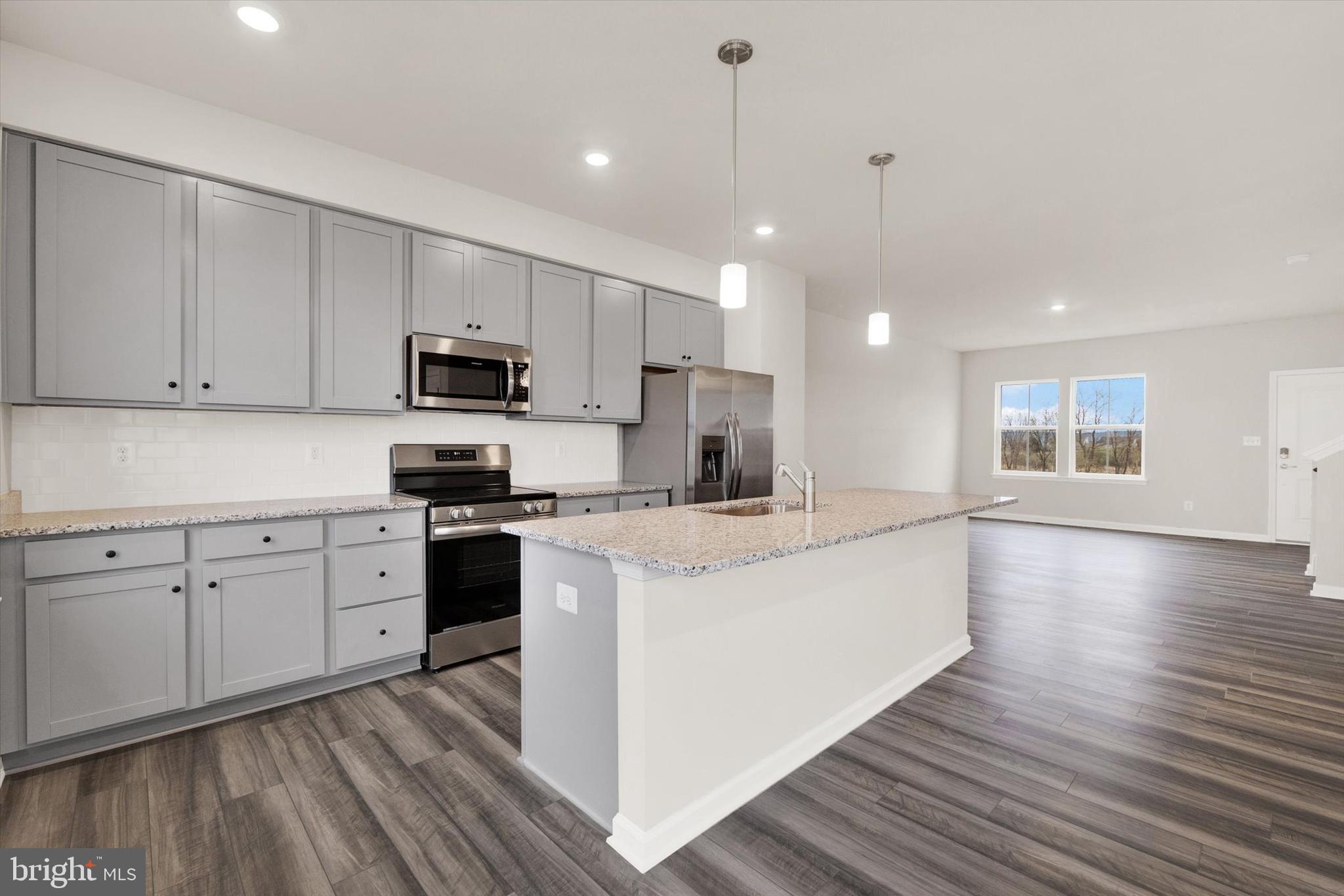 RED CLOVER MEADOWS - Residential