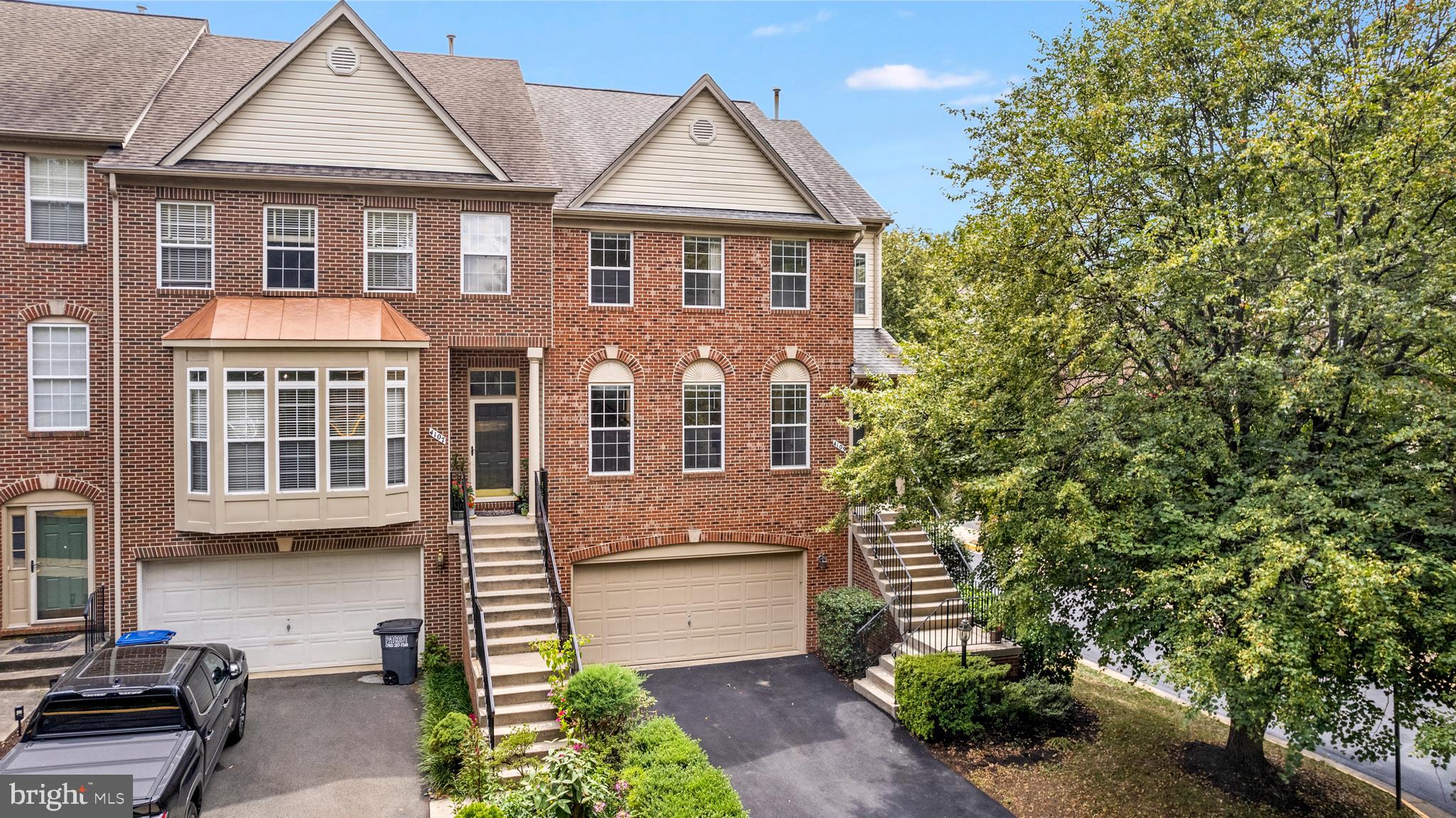 4109 LECLAIR COURT