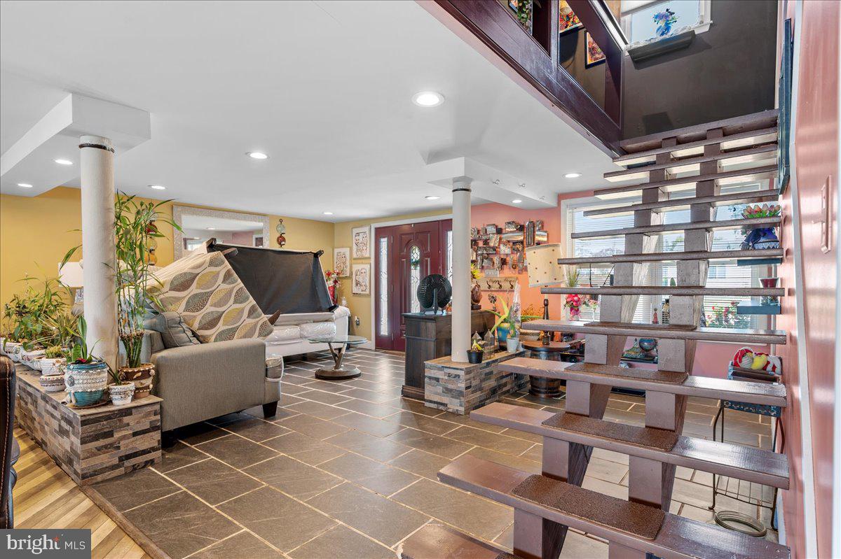 HOLLYWOOD BEACH - Residential