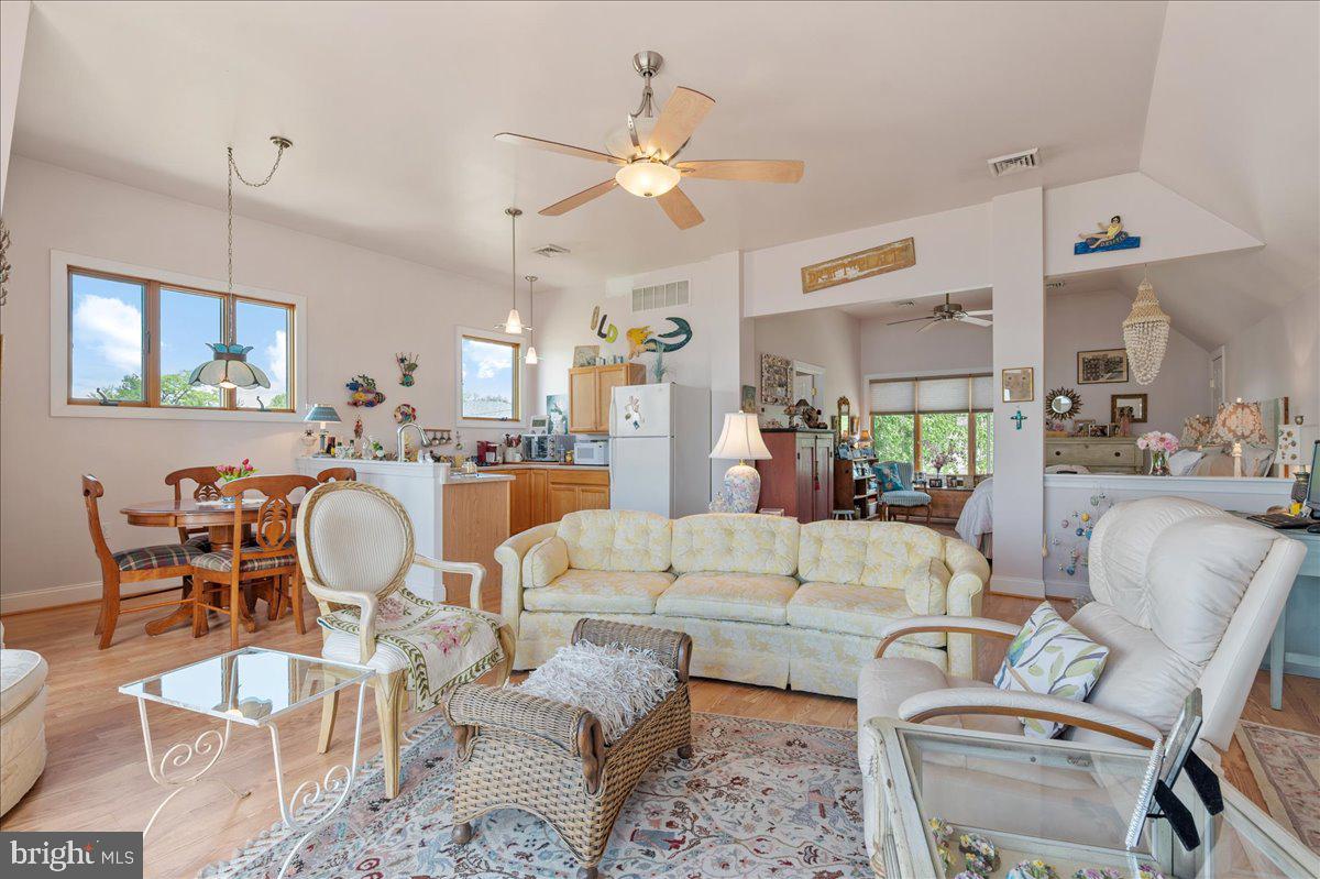 HOLLYWOOD BEACH - Residential