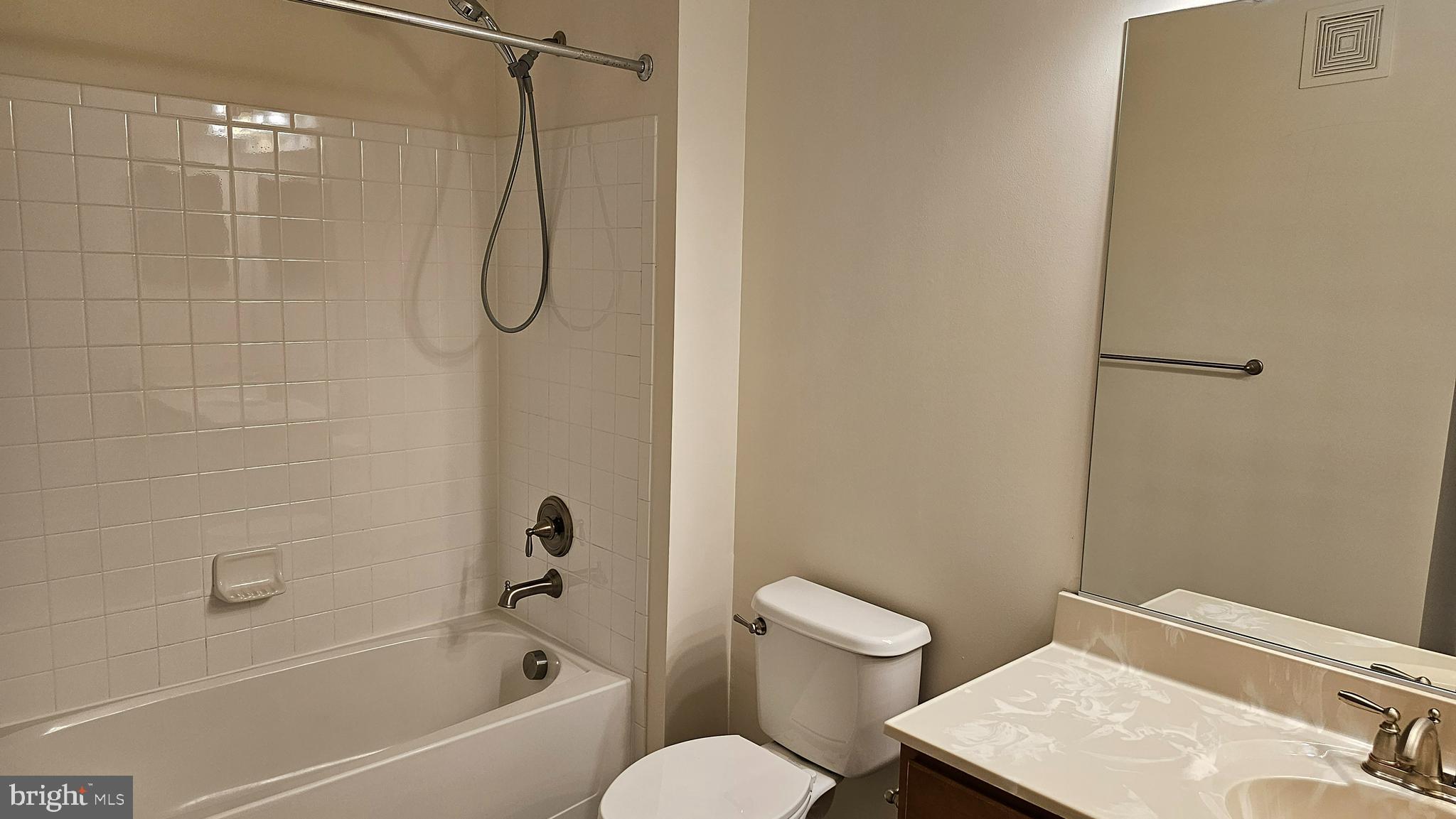 LEE SQUARE - Residential Lease