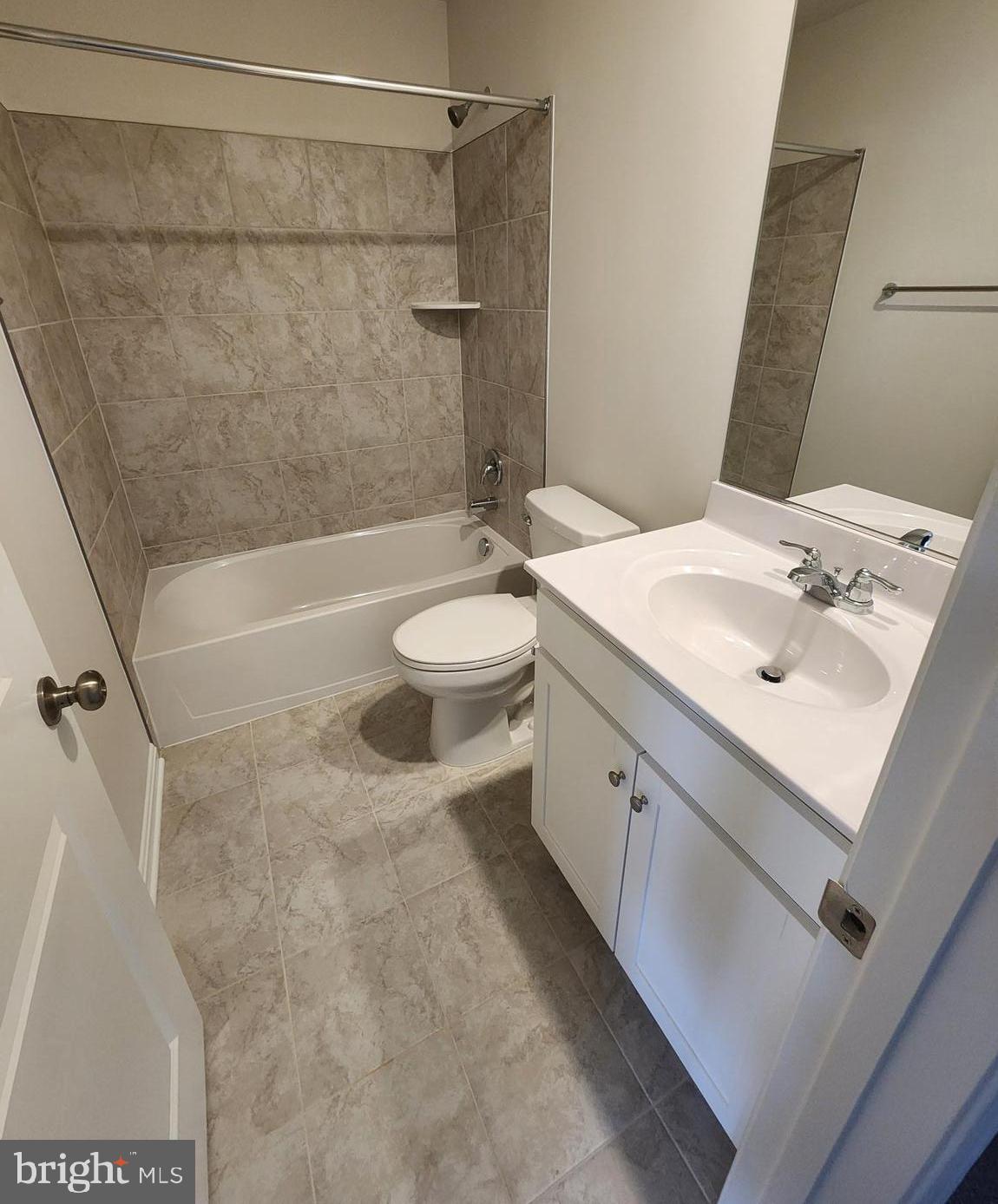 NORBORNE GLEBE - Residential Lease