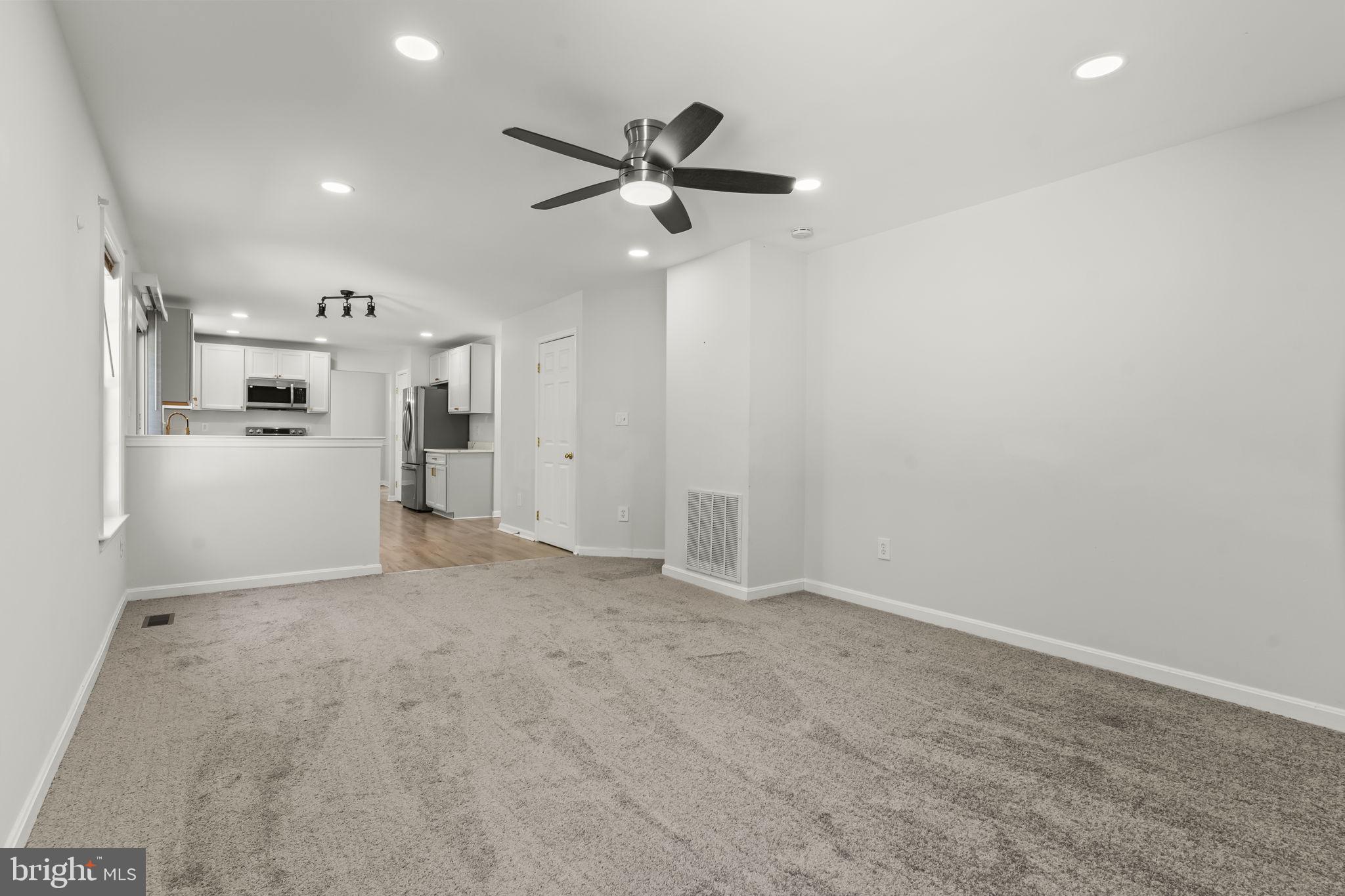 GREENBRIER - Residential