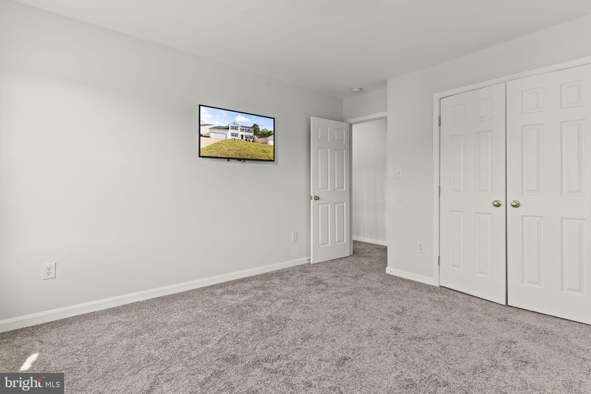 GREENBRIER - Residential