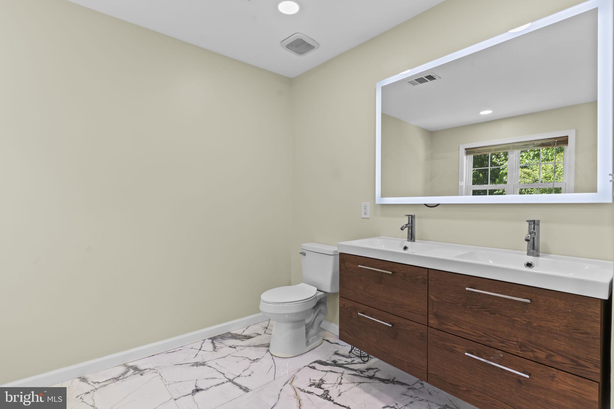 GREENBRIER - Residential