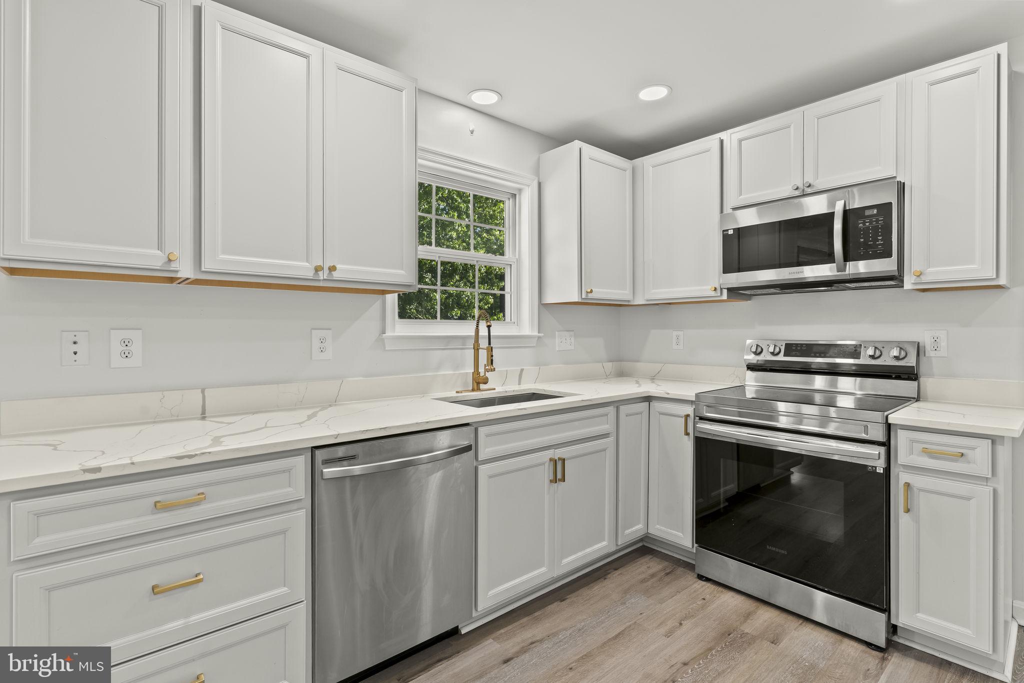 GREENBRIER - Residential