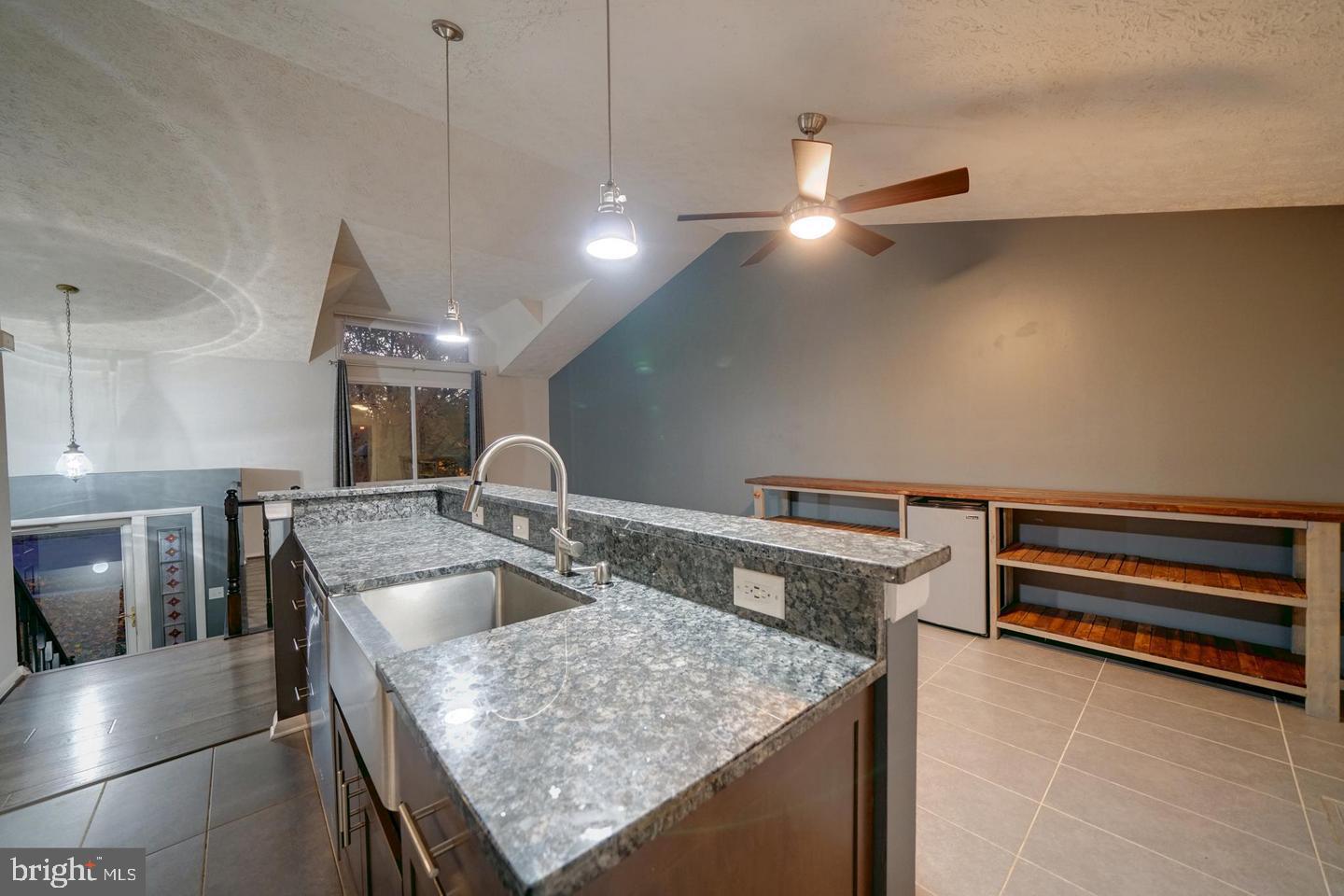 HARMANS WOODS - Residential Lease