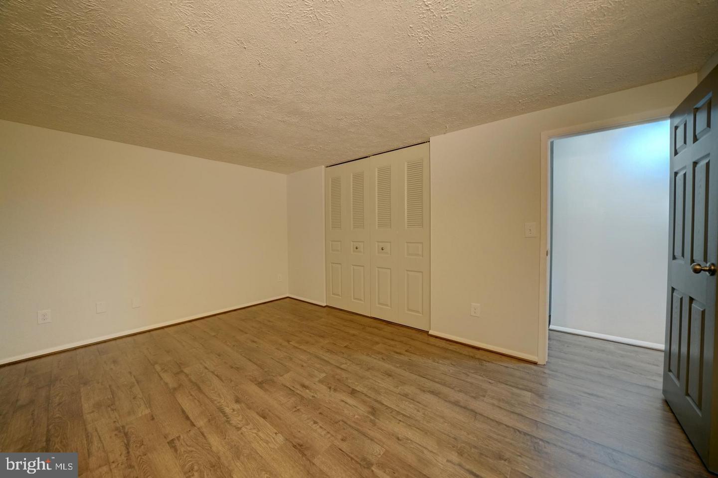 HARMANS WOODS - Residential Lease