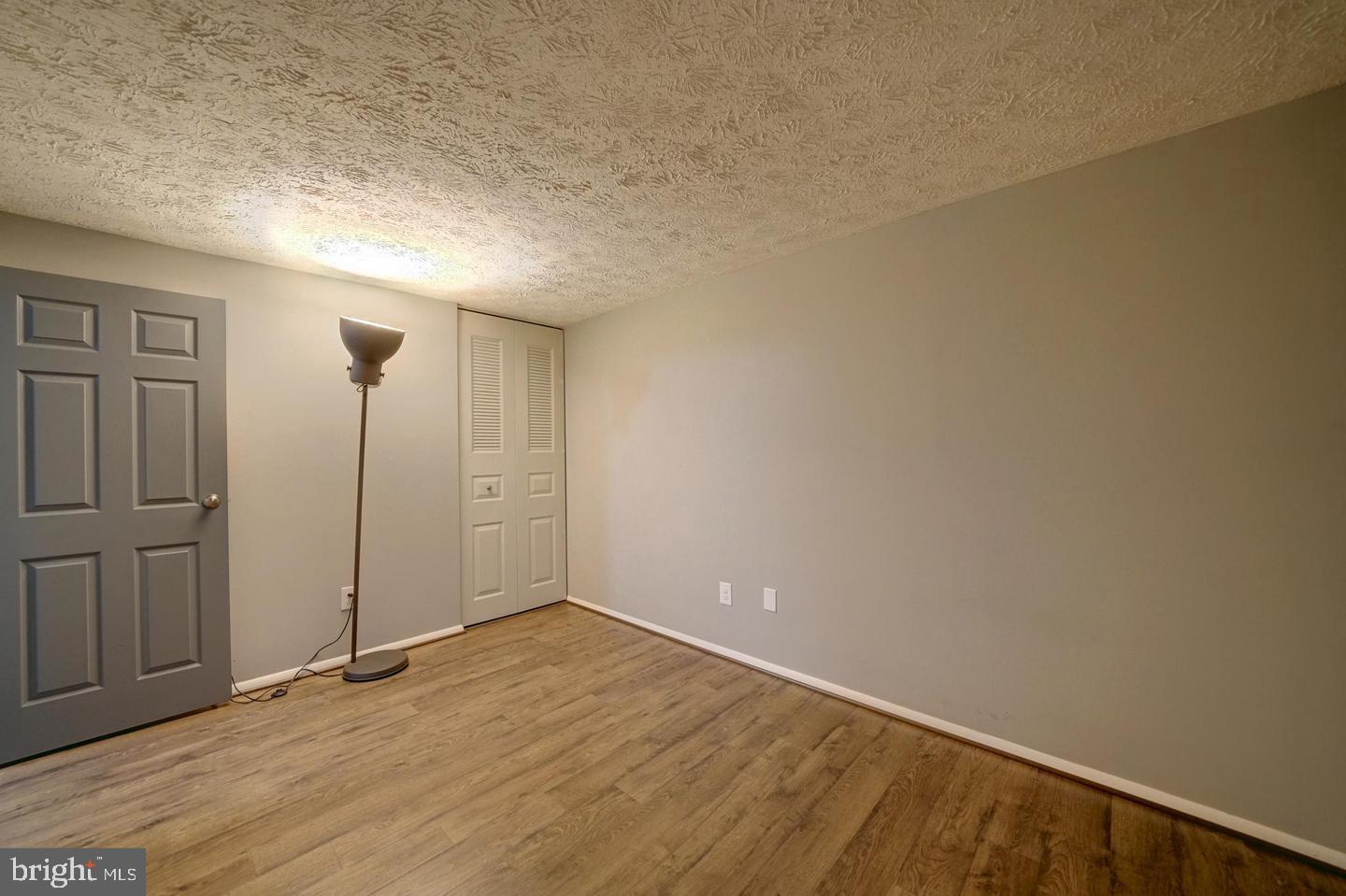 HARMANS WOODS - Residential Lease