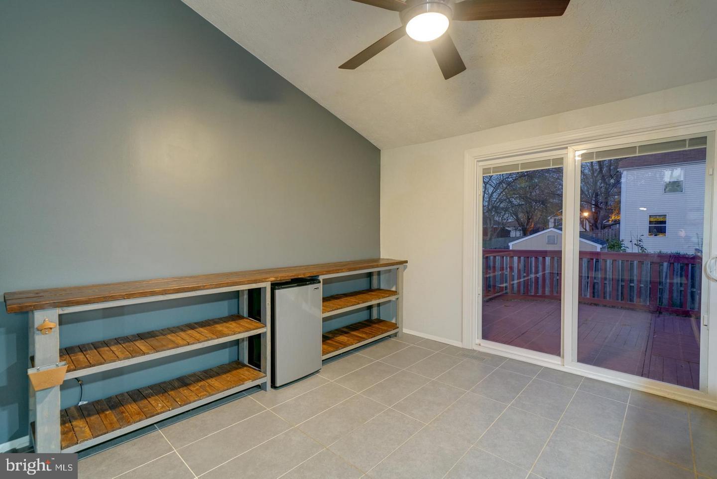 HARMANS WOODS - Residential Lease