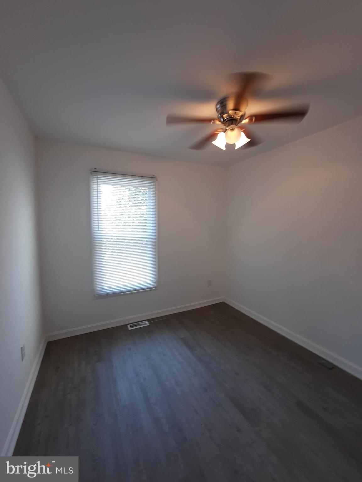 BALLANTRAYE - Residential Lease