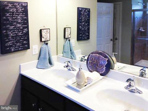 MCCAULEY CROSSING - Residential