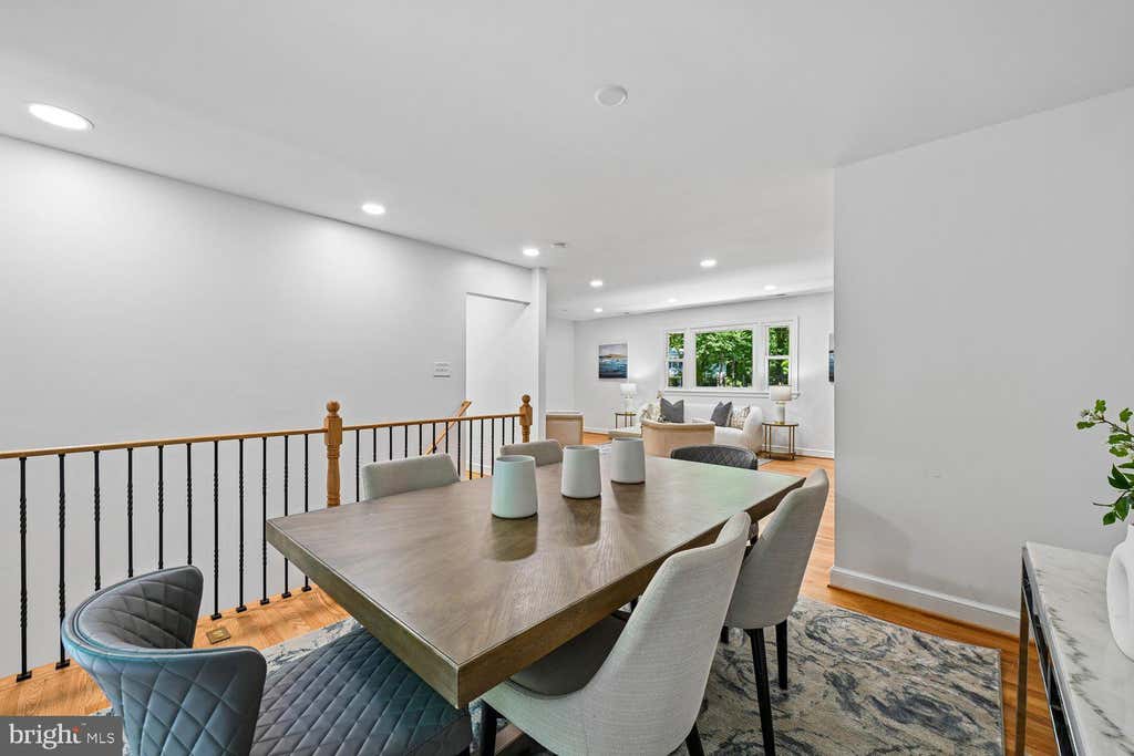 Photo of 3214 Chichester Lane, FAIRFAX, VA 22031 (MLS # VAFX2318390)