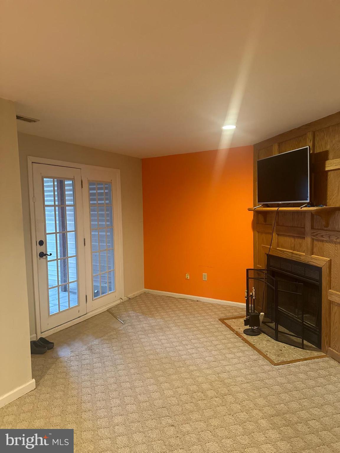 SHEPHERD HILLS - Residential Lease