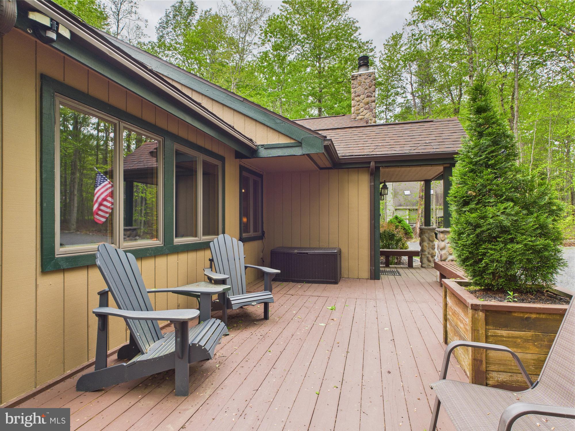 140 BOONES TRAIL