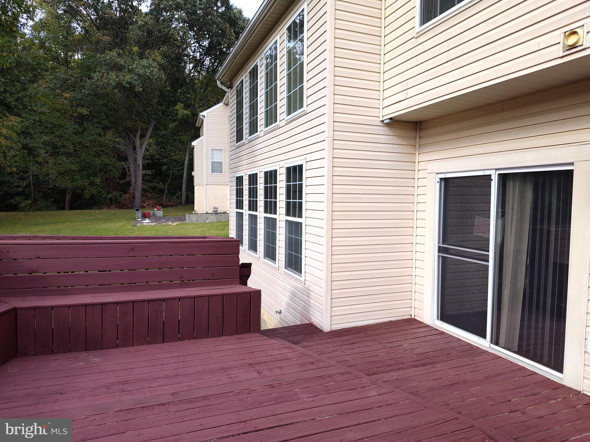 HILLANTRAE-PLAT 1> - Residential Lease