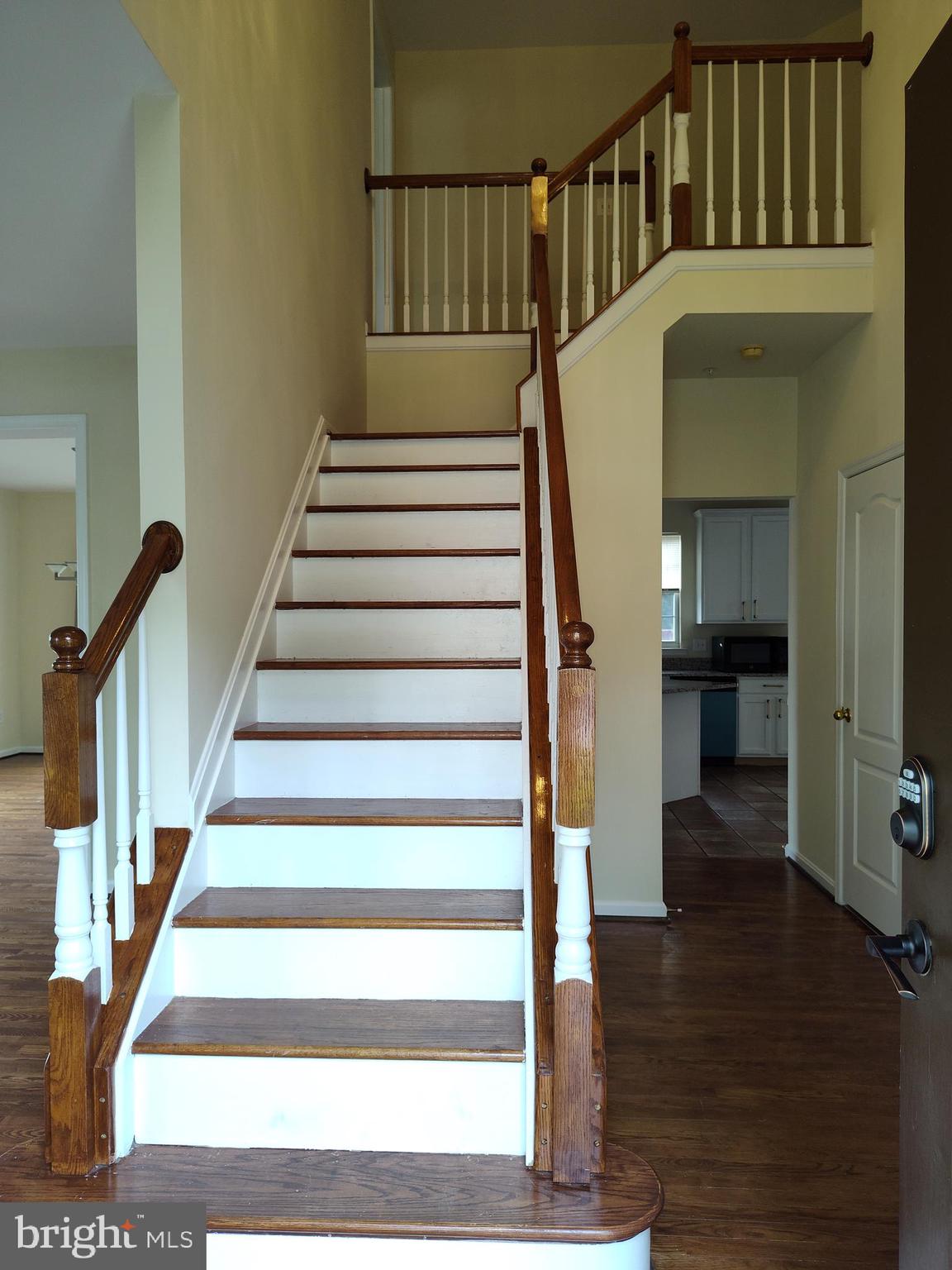 HILLANTRAE-PLAT 1> - Residential Lease