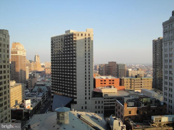 ACADEMY HOUSE - Residential