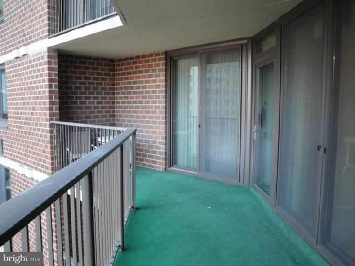 ACADEMY HOUSE - Residential