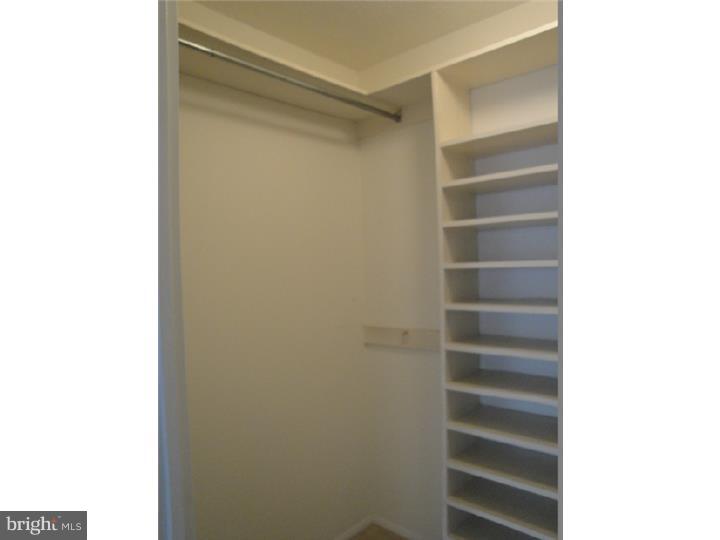 ACADEMY HOUSE - Residential