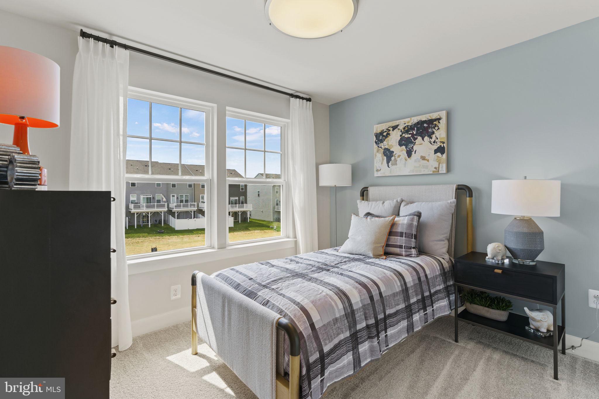 ARCOLA TOWN CENTER - Residential