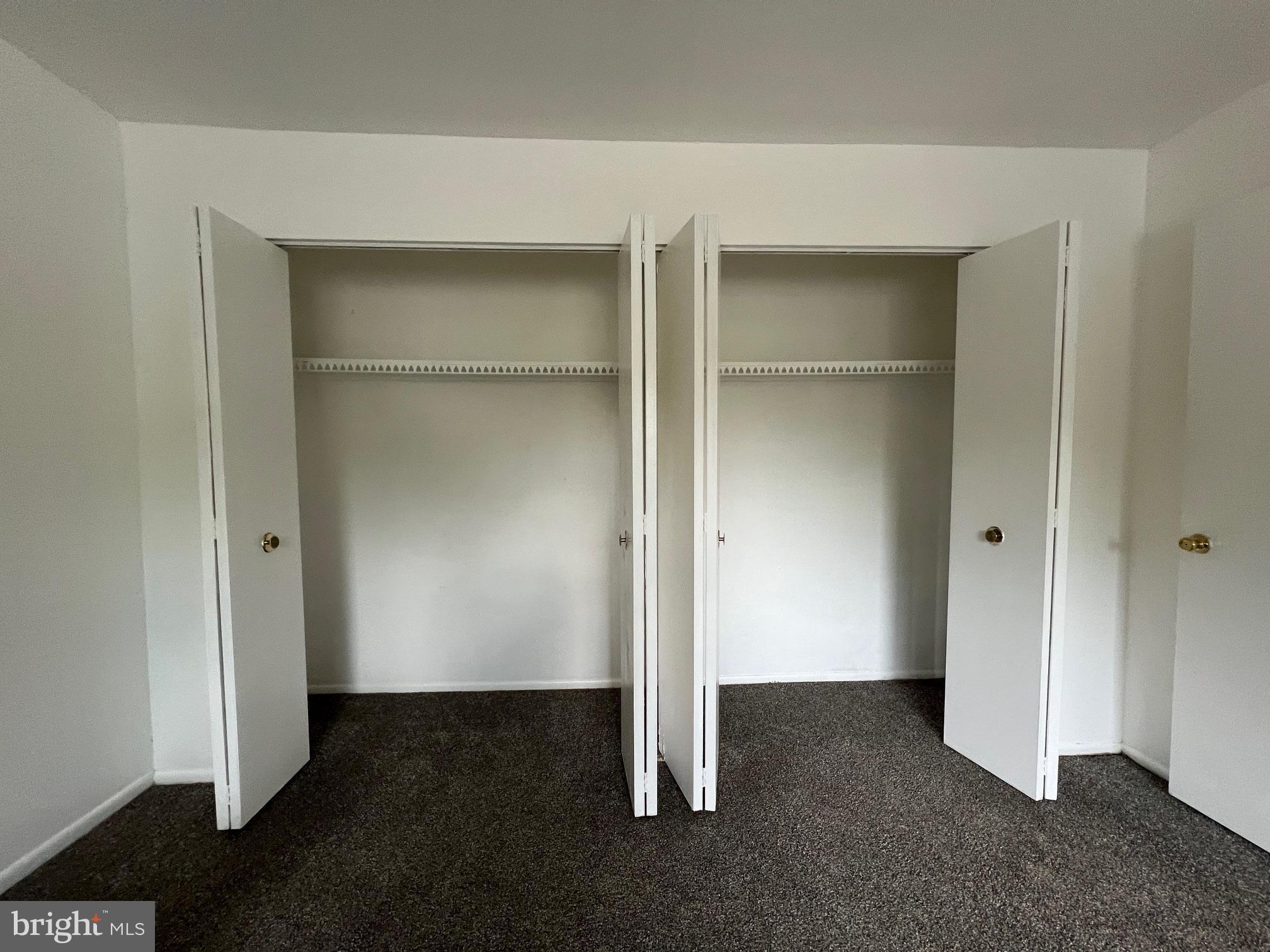 GARDENS AT OWINGS MILLS - Residential Lease