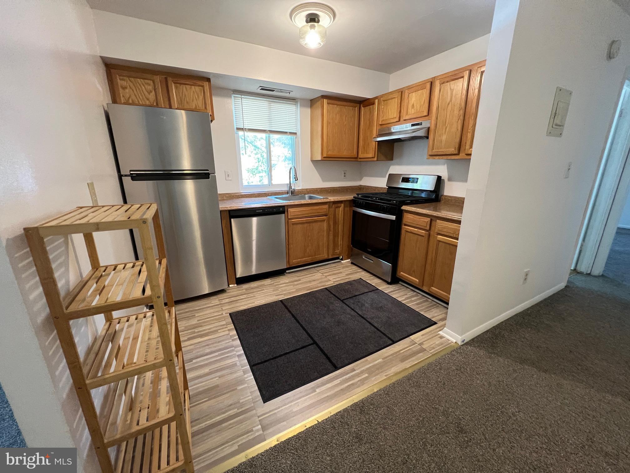 GARDENS AT OWINGS MILLS - Residential Lease