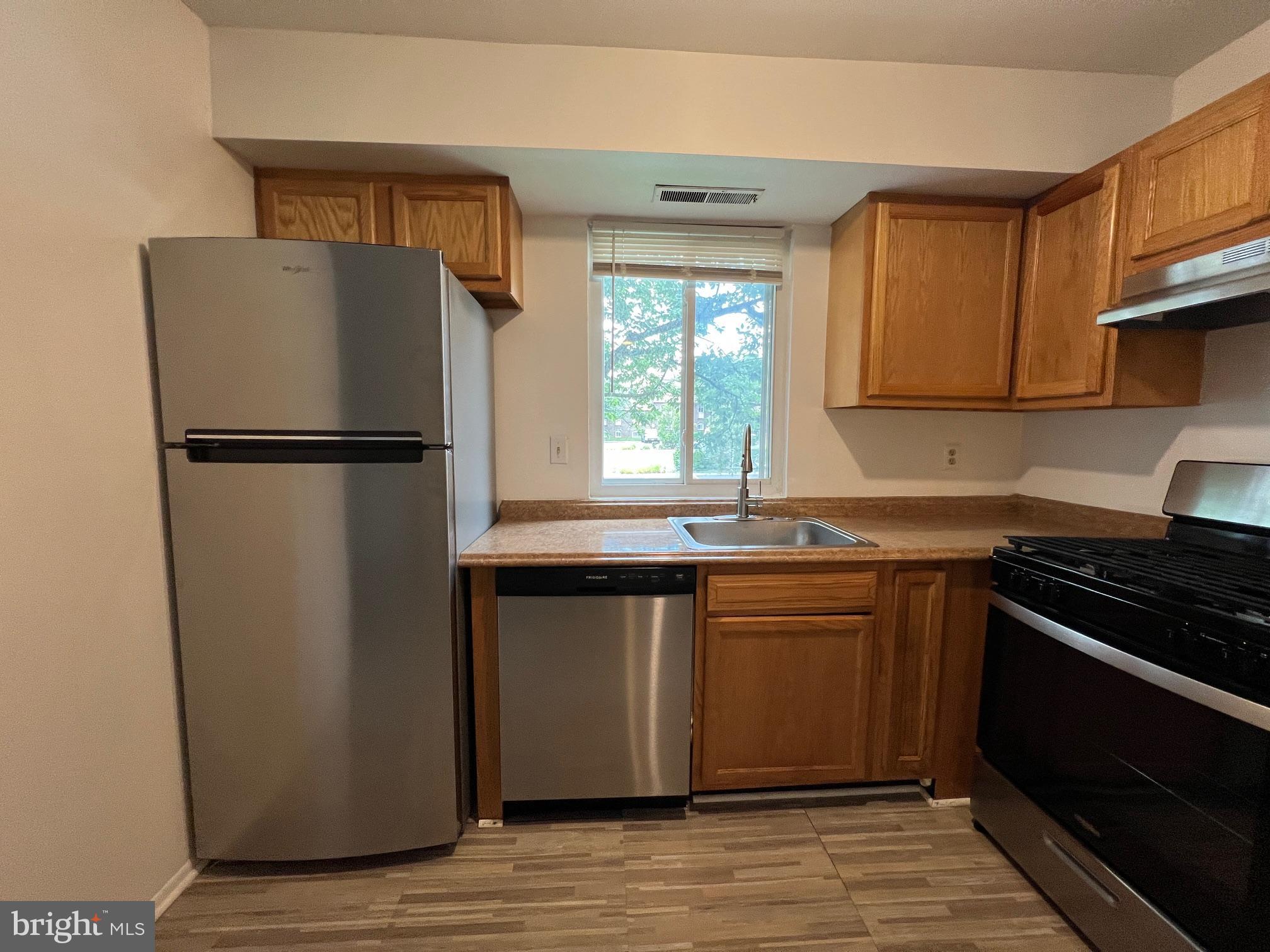 GARDENS AT OWINGS MILLS - Residential Lease