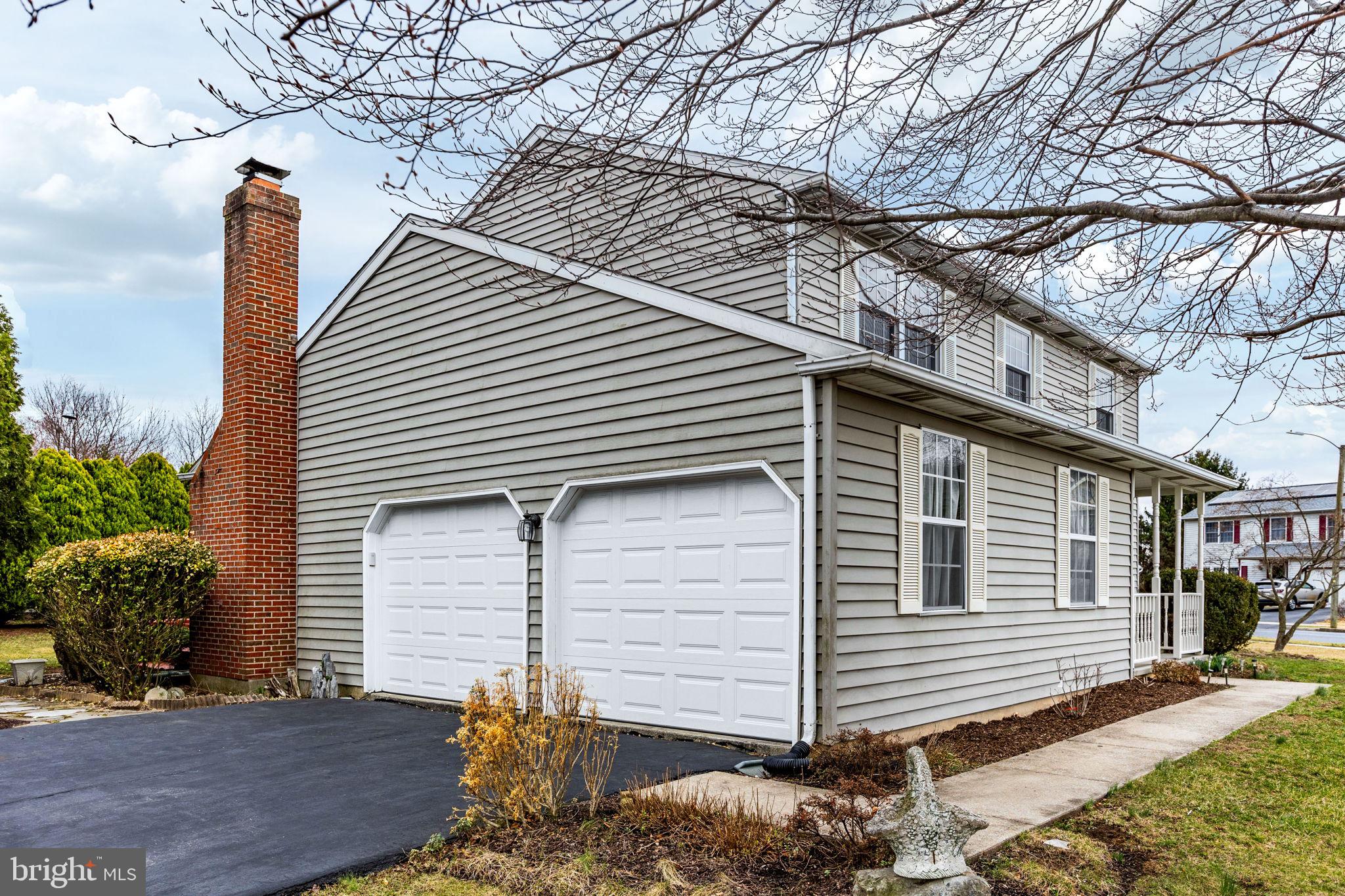 DEER PATH WOODS - Residential