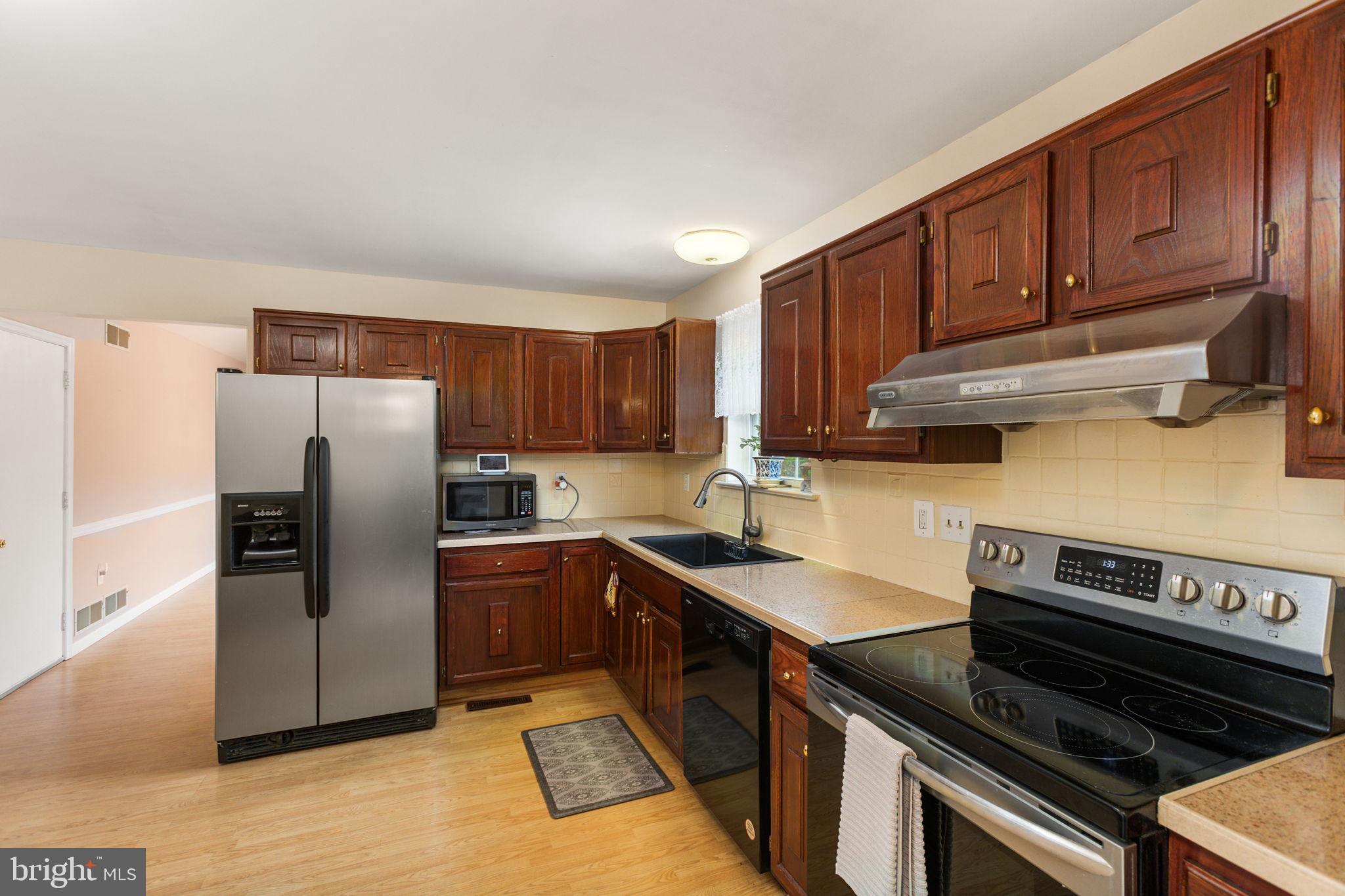 DEER PATH WOODS - Residential