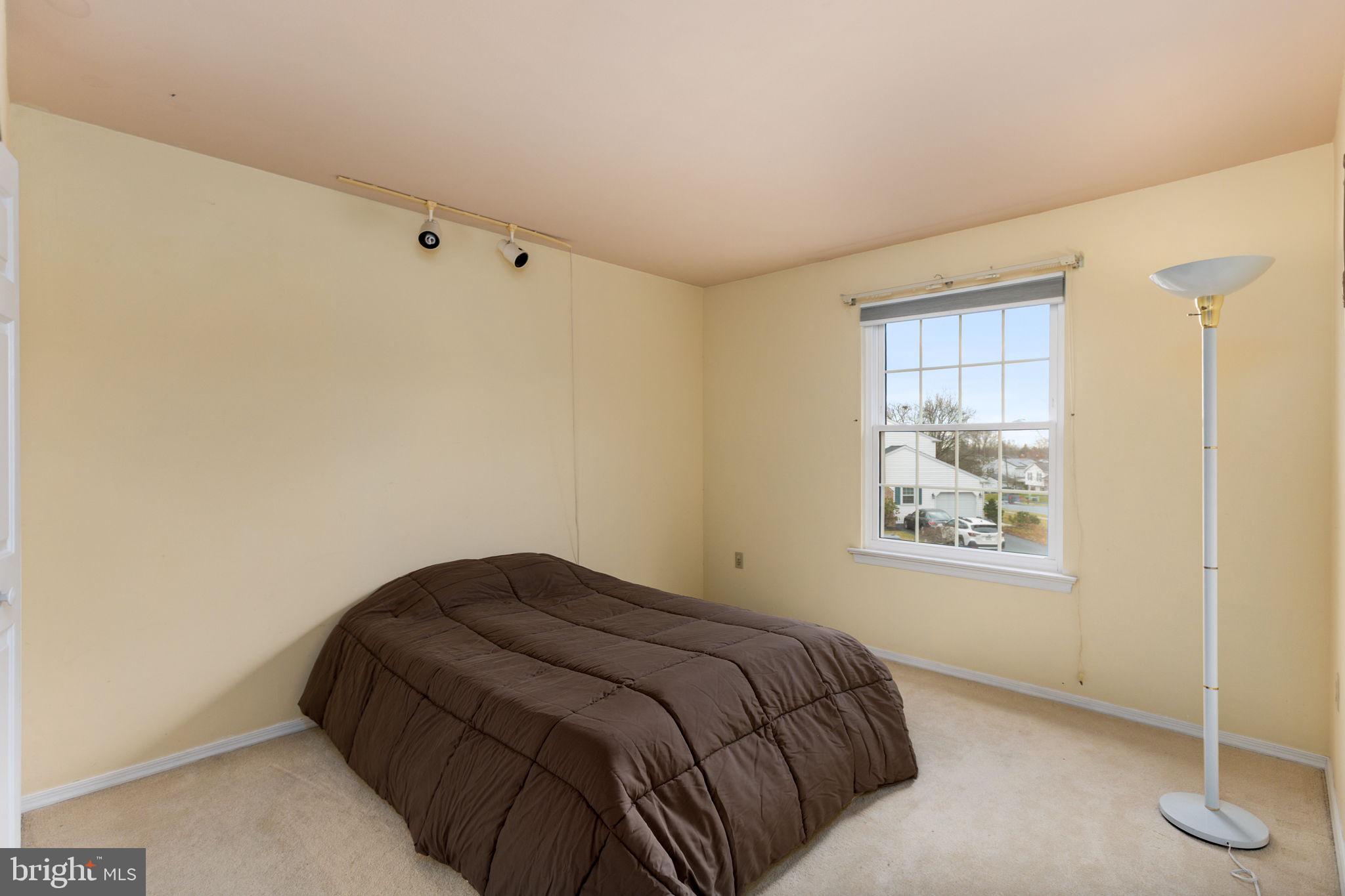 DEER PATH WOODS - Residential