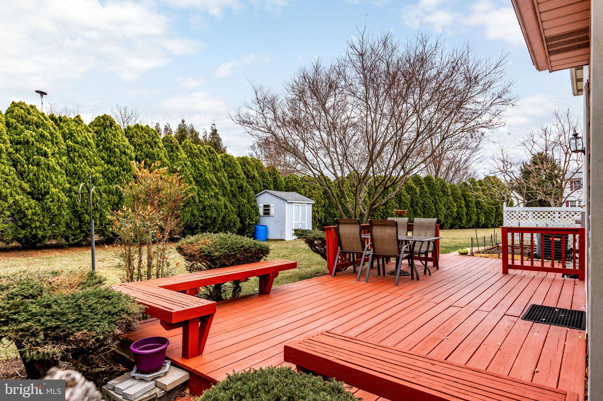 DEER PATH WOODS - Residential