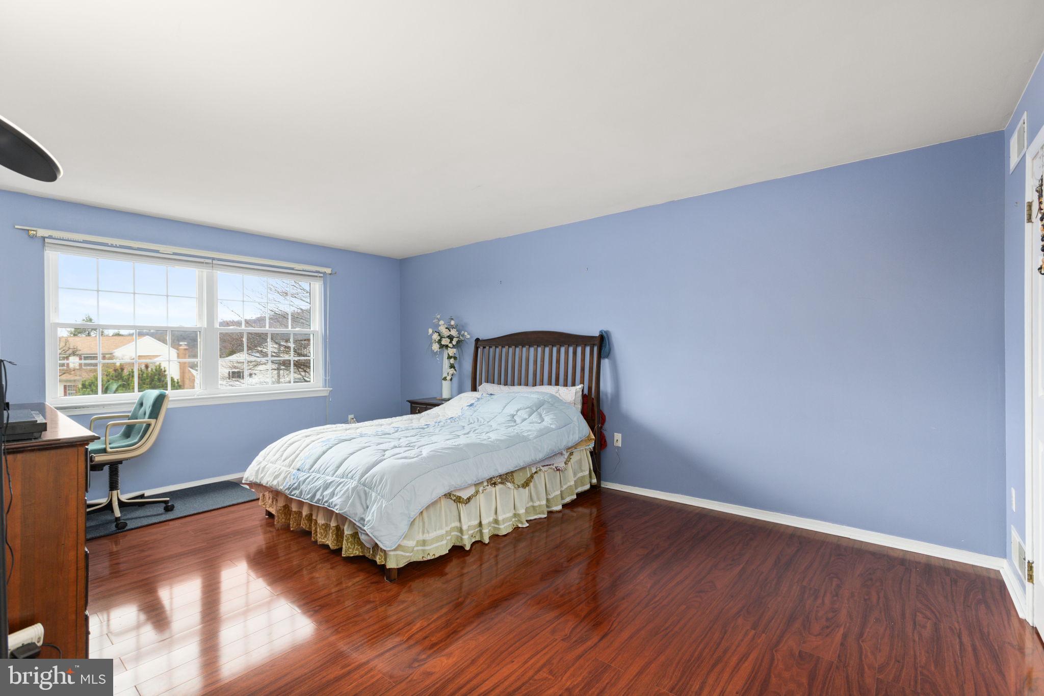 DEER PATH WOODS - Residential