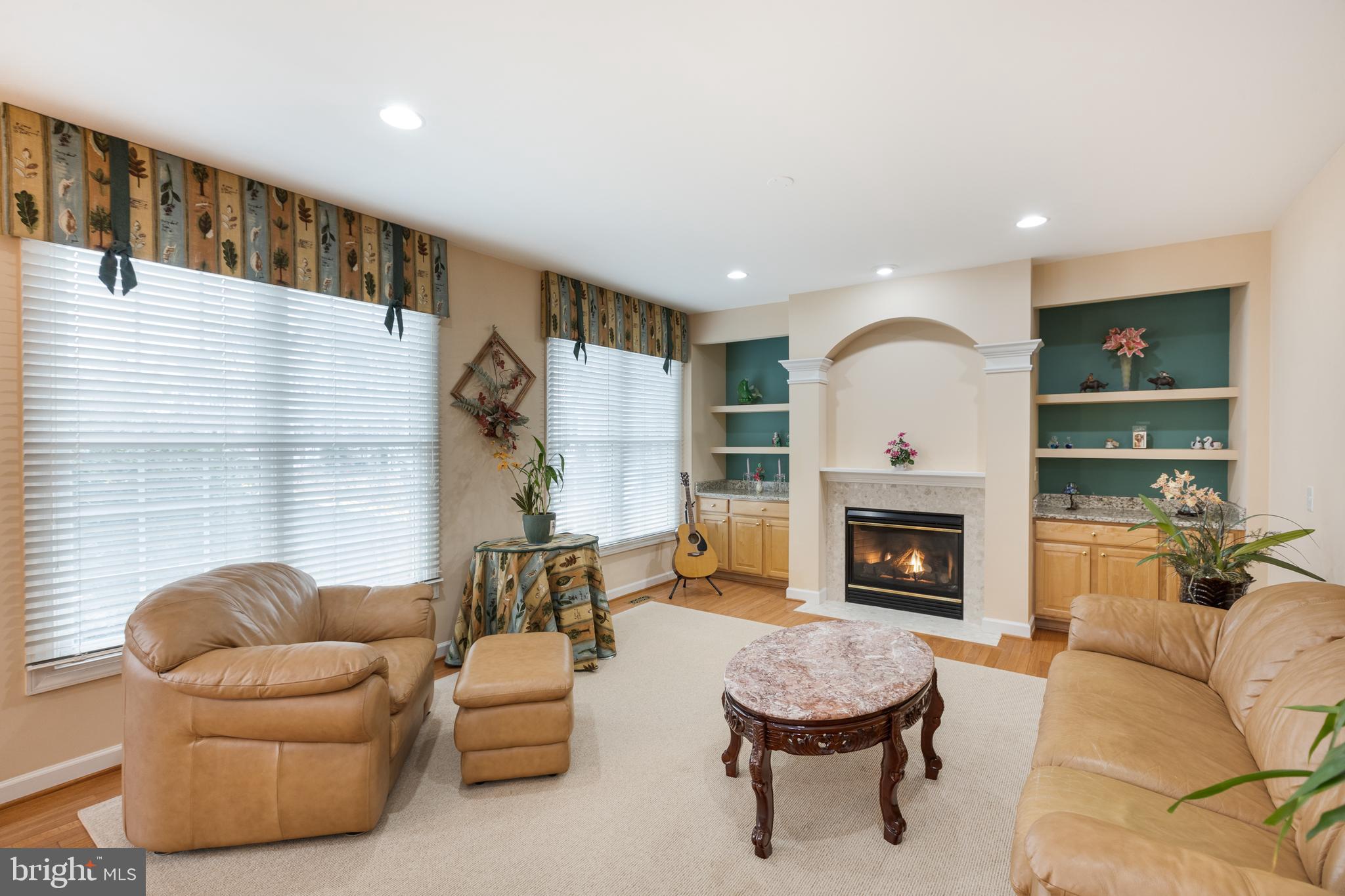 LORTON TOWN CENTER - Residential