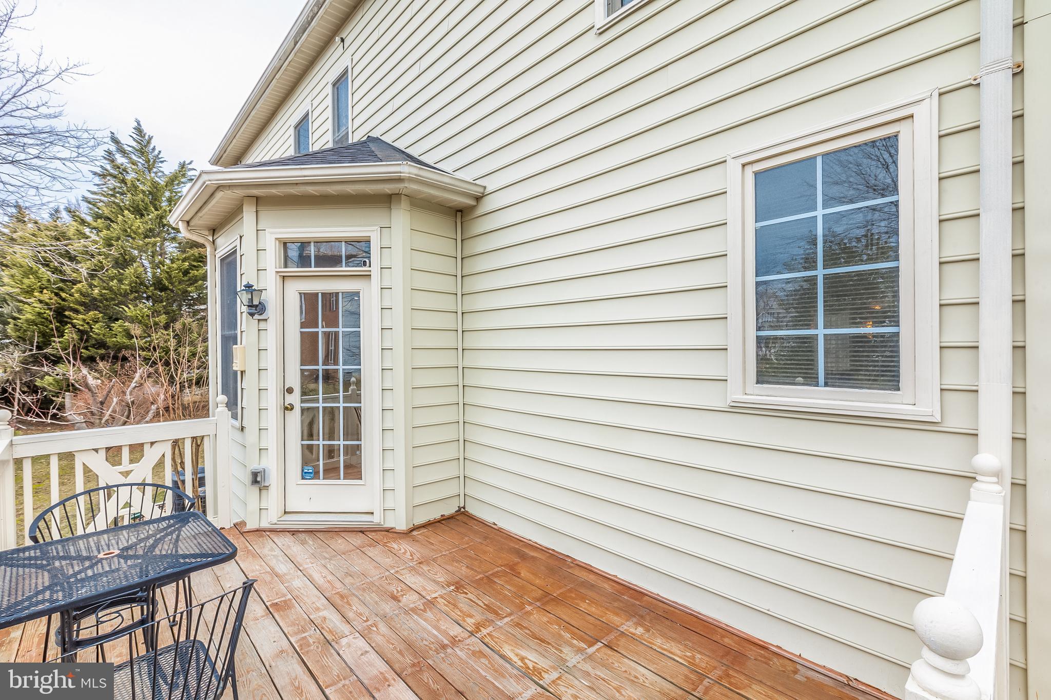 LORTON TOWN CENTER - Residential