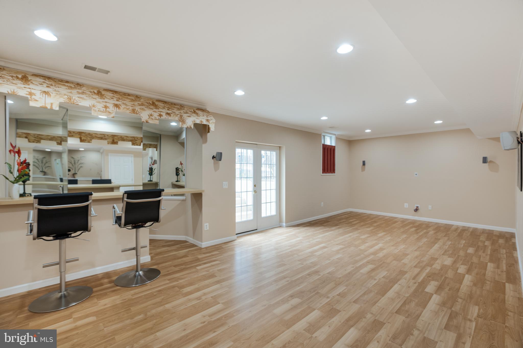 LORTON TOWN CENTER - Residential