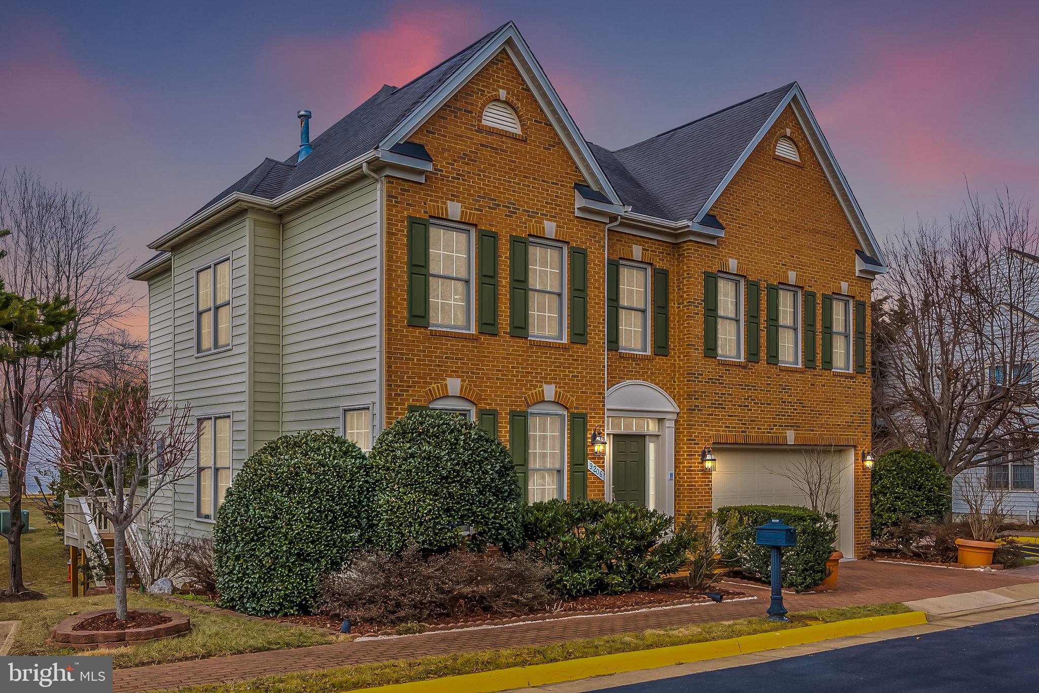 LORTON TOWN CENTER - Residential