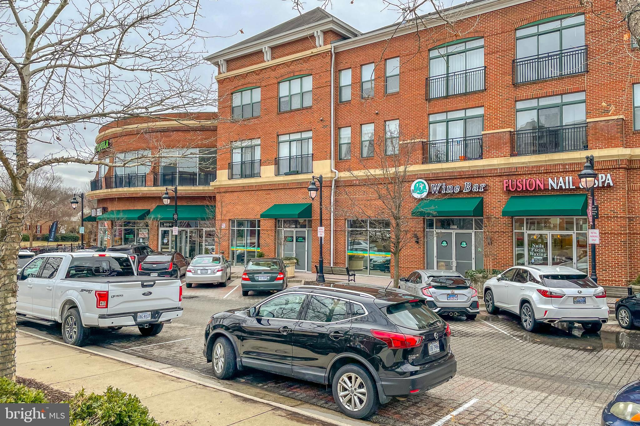 LORTON TOWN CENTER - Residential