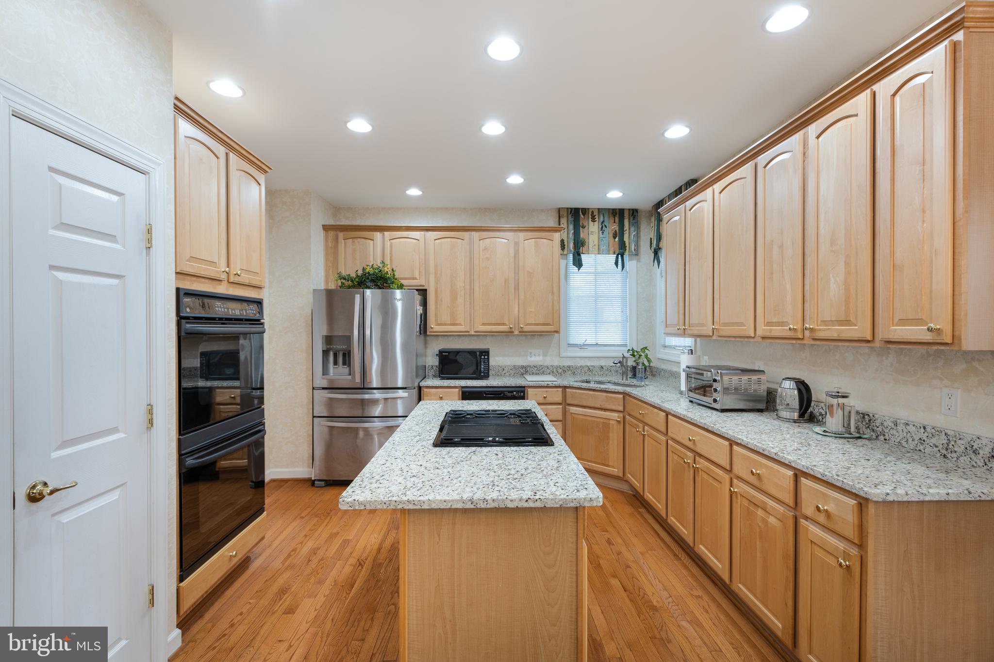 LORTON TOWN CENTER - Residential