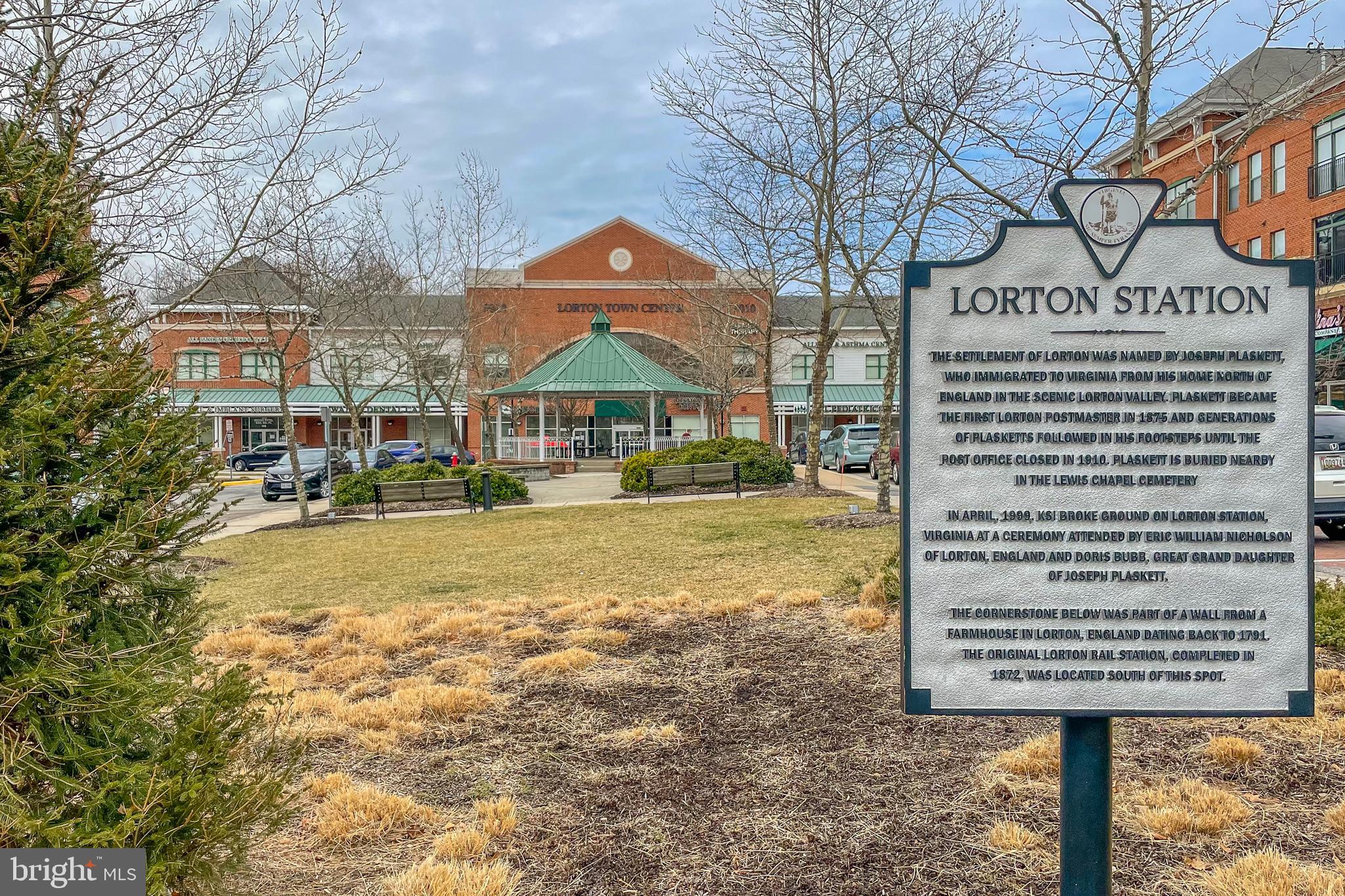 LORTON TOWN CENTER - Residential